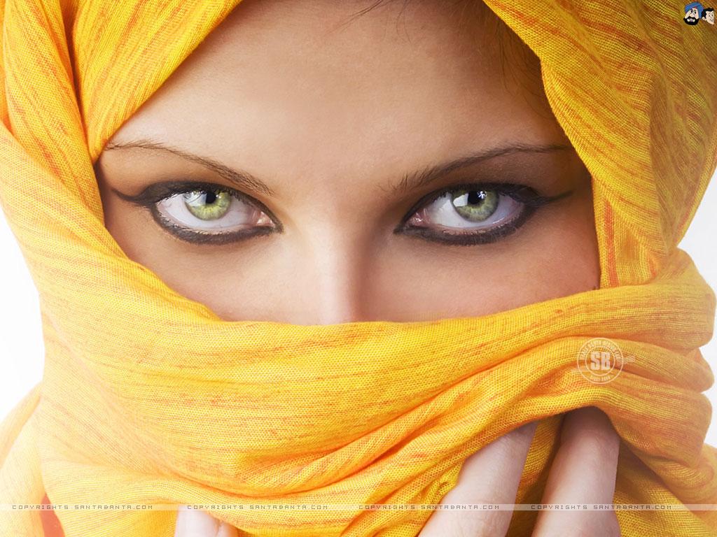 Wallpaper / Miscellaneous / Arab Women In Hijab
