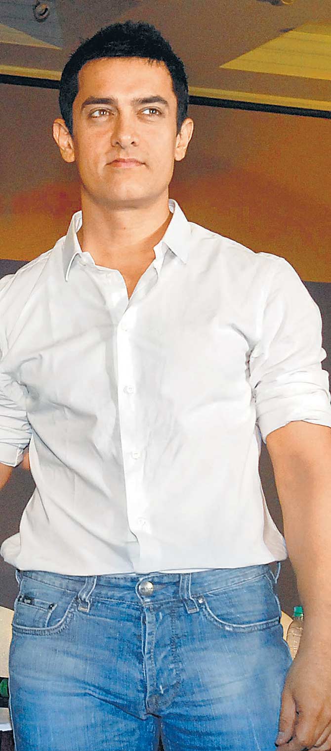 Aamir Khan, one of my favorite Bollywood actors. People to see