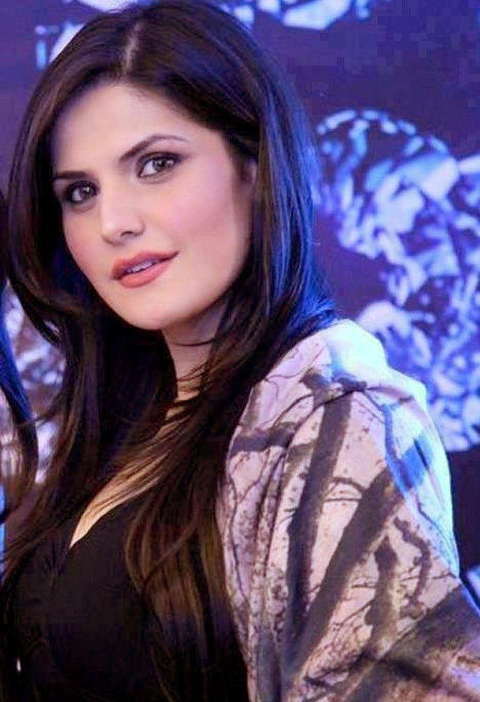 Zareen Khan HD Wallpaper Free Download. Zarine Khan