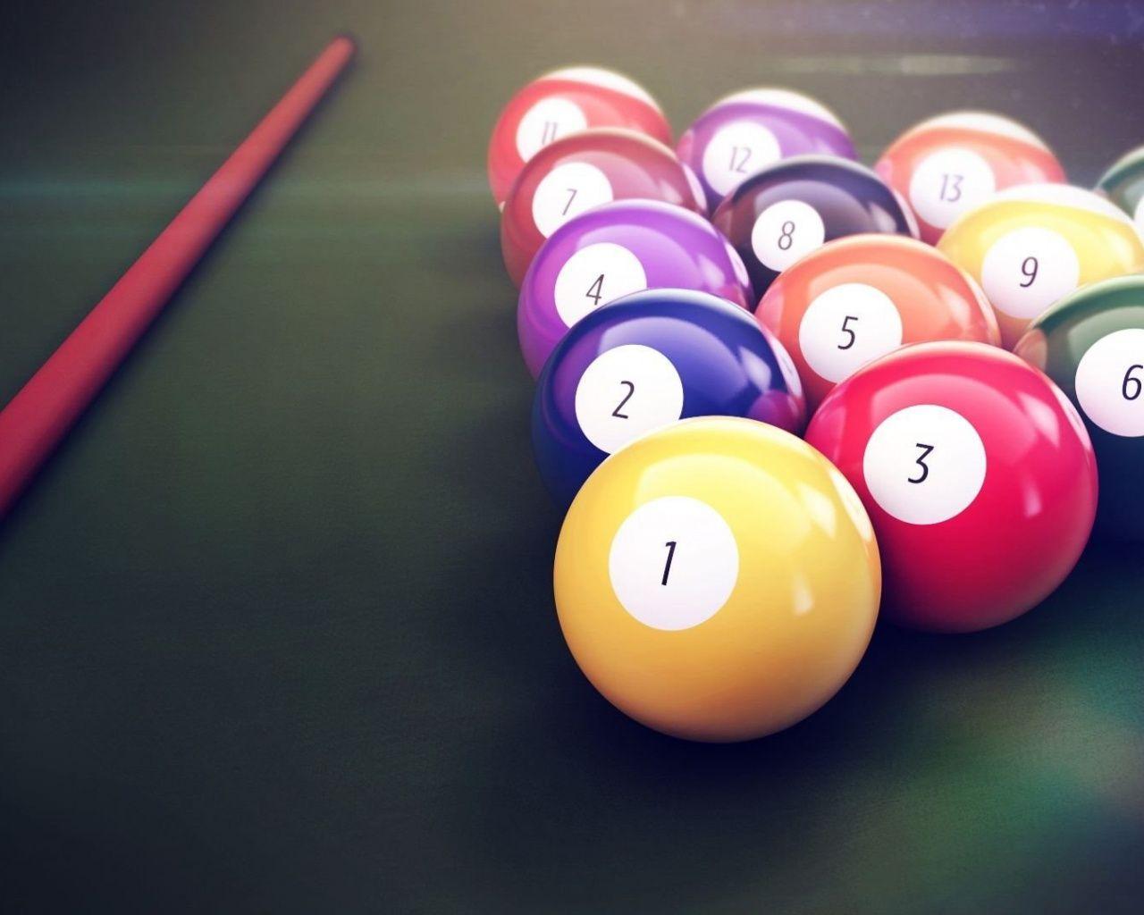 Snooker Balls with Stick Wallpaper