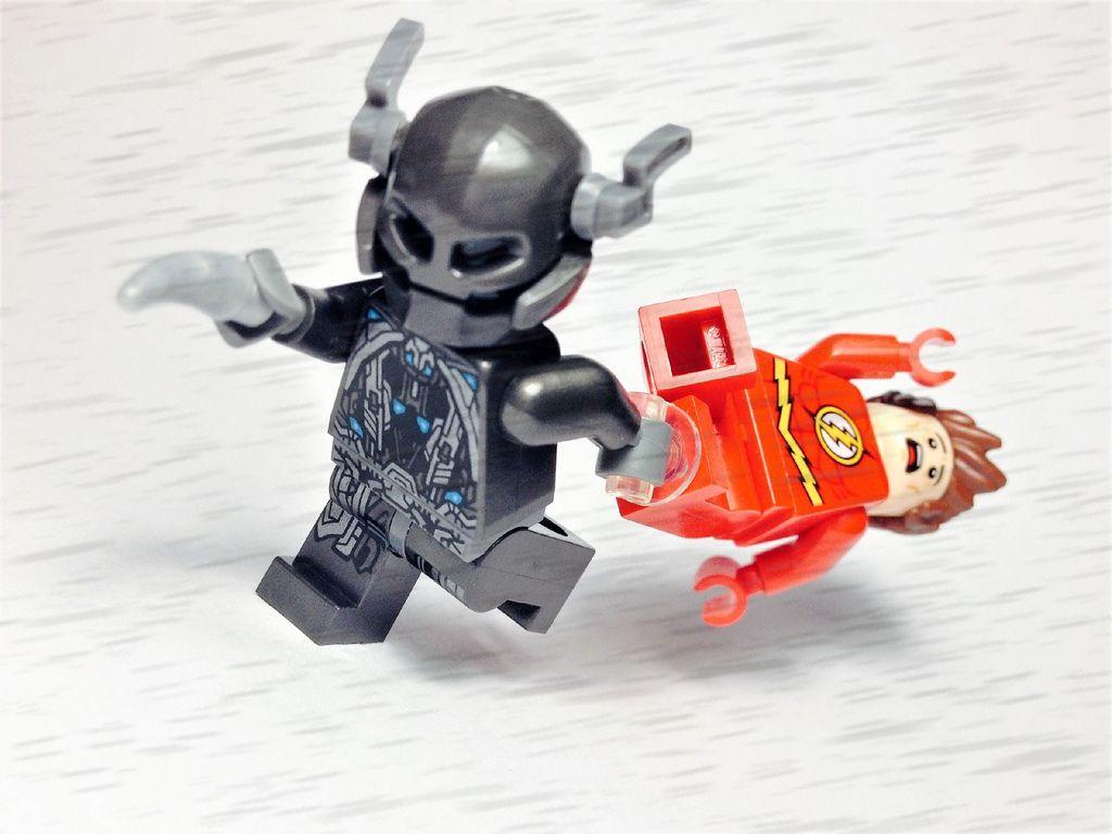 Savitar. God Of Speed 06 17 LEGO Savitar & Barry Allen