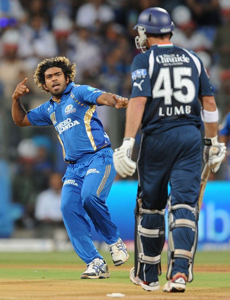 Mumbai Indians v Deccan Chargers, IPL 2011, Mumbai. Deccan scrap