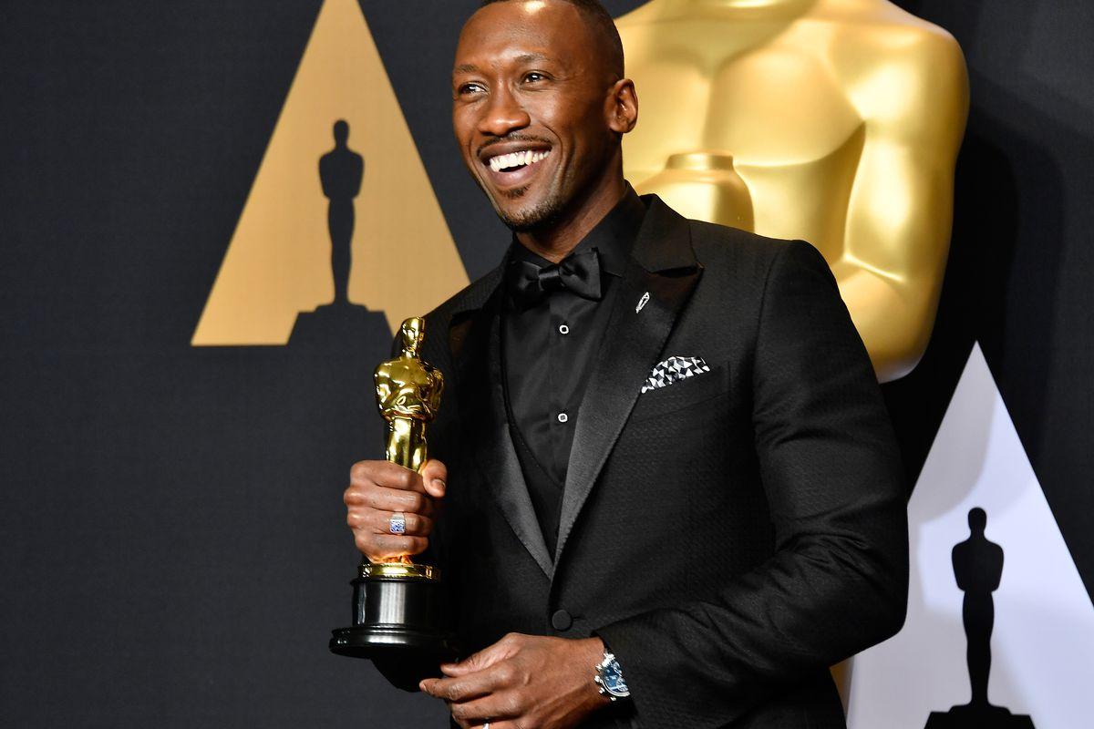Mahershala Ali is the 1st Division 1 college basketball player to