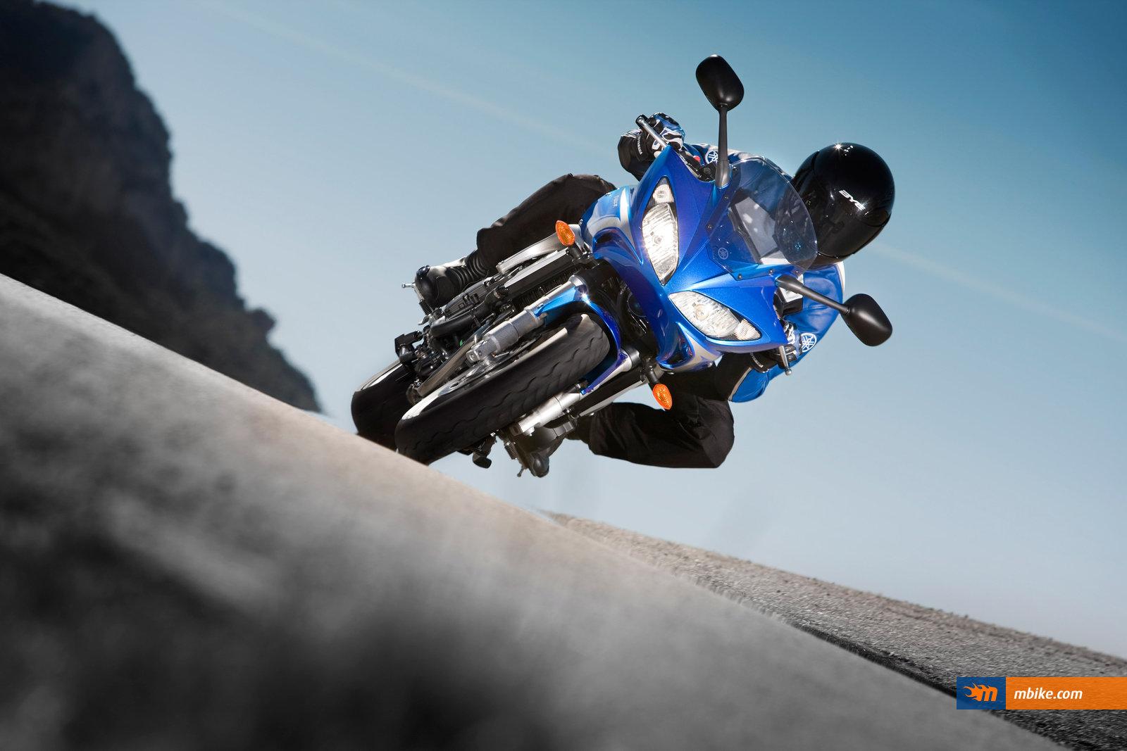 Yamaha FZ 6S S2 ABS (Fazer) Wallpaper