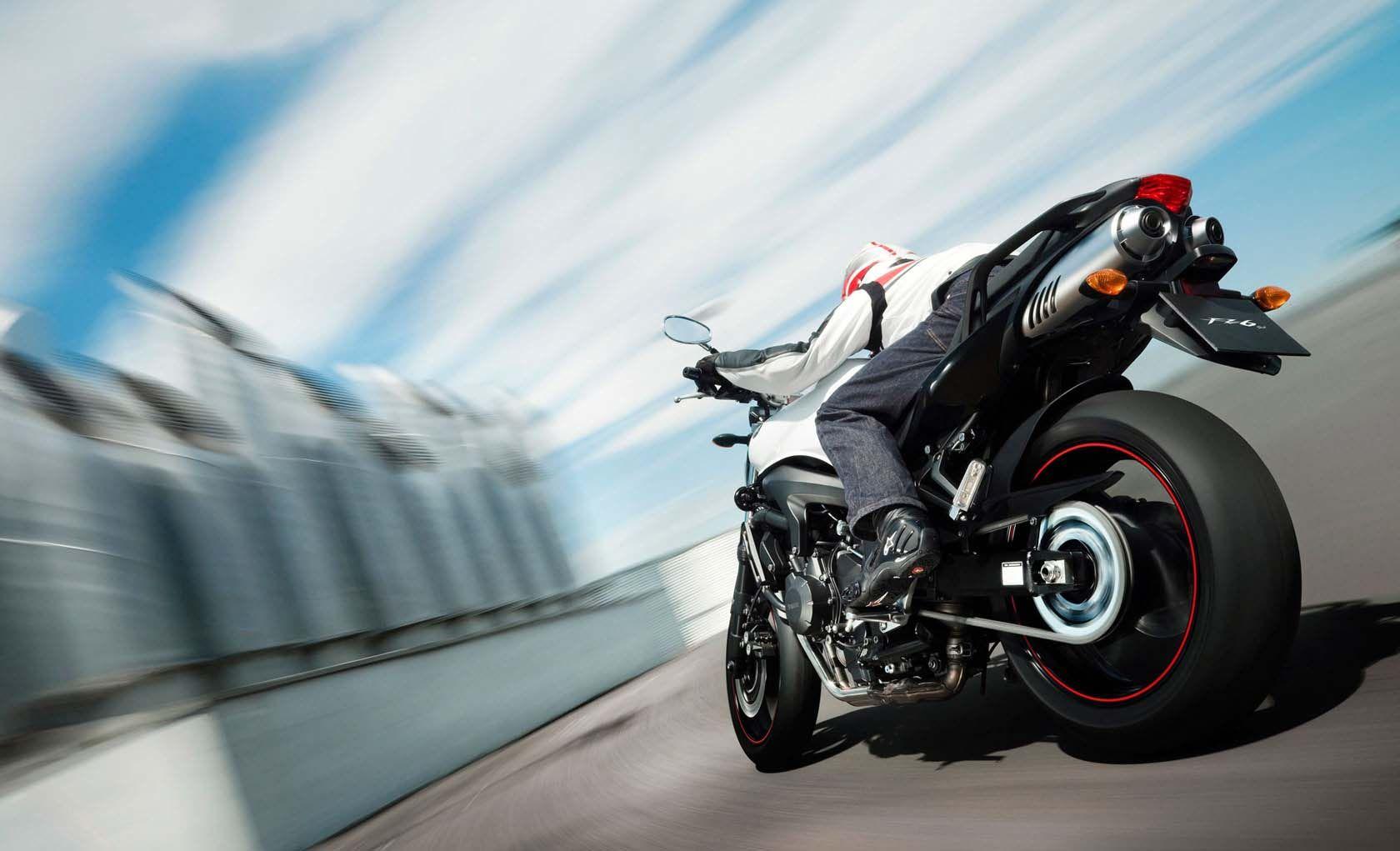 Yamaha FZ6 Fazer Latest HD Wallpaper Free Download. HD wallpaper