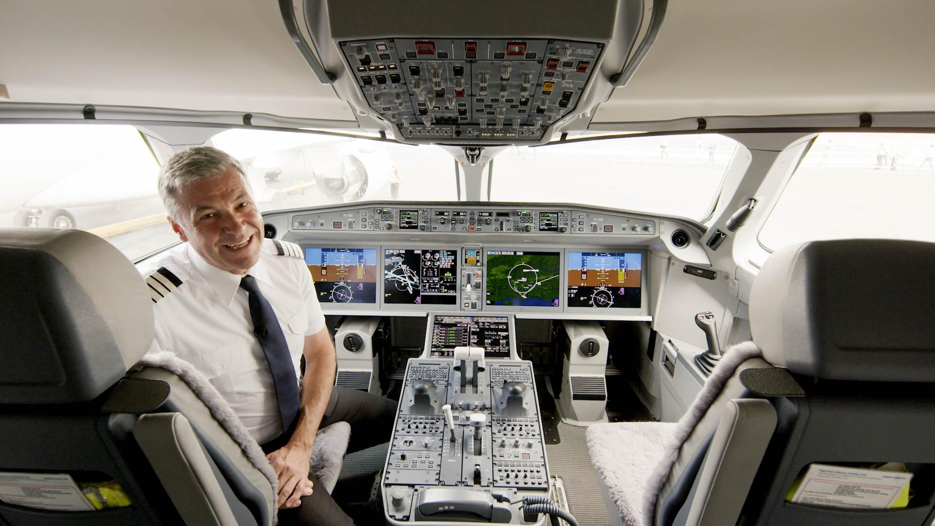 Take A Look Inside The Cockpit Of An Airbus A220 300