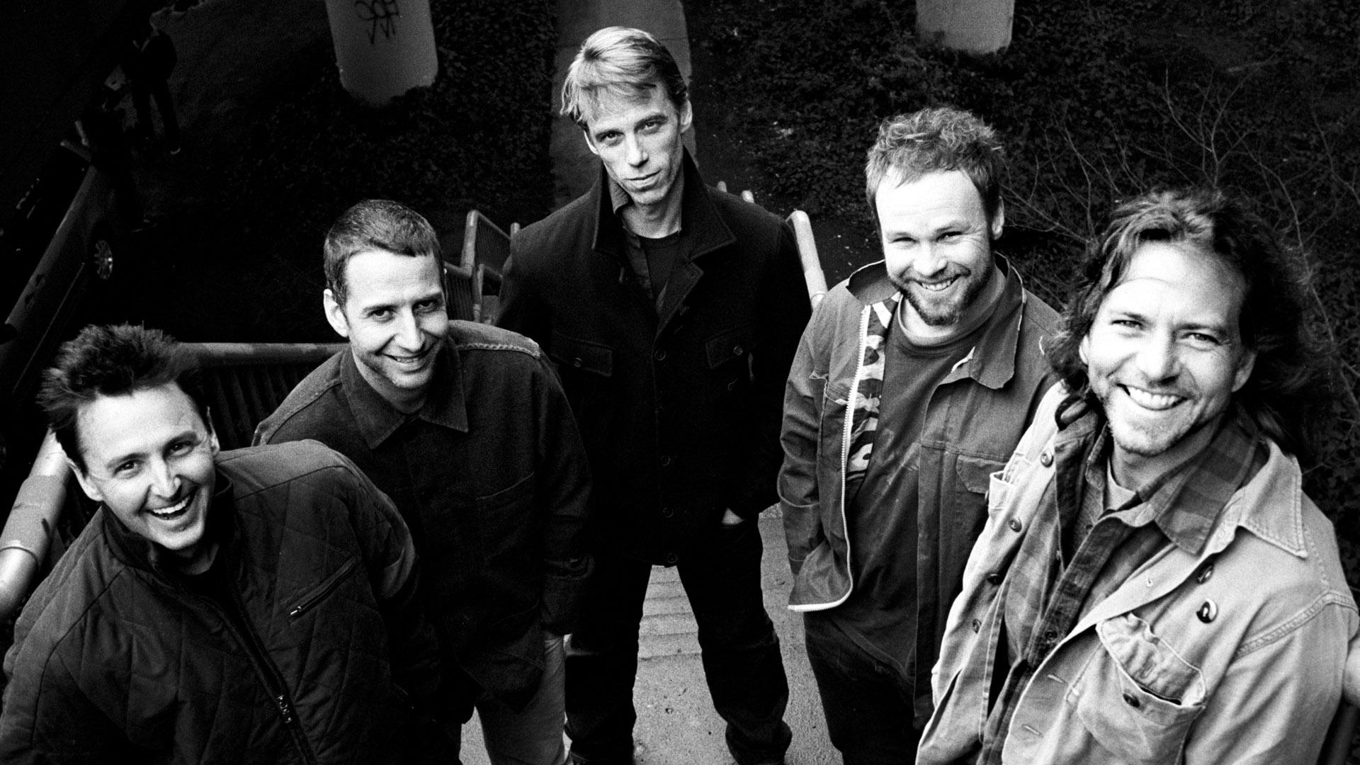 Pearl Jam HD Wallpaper