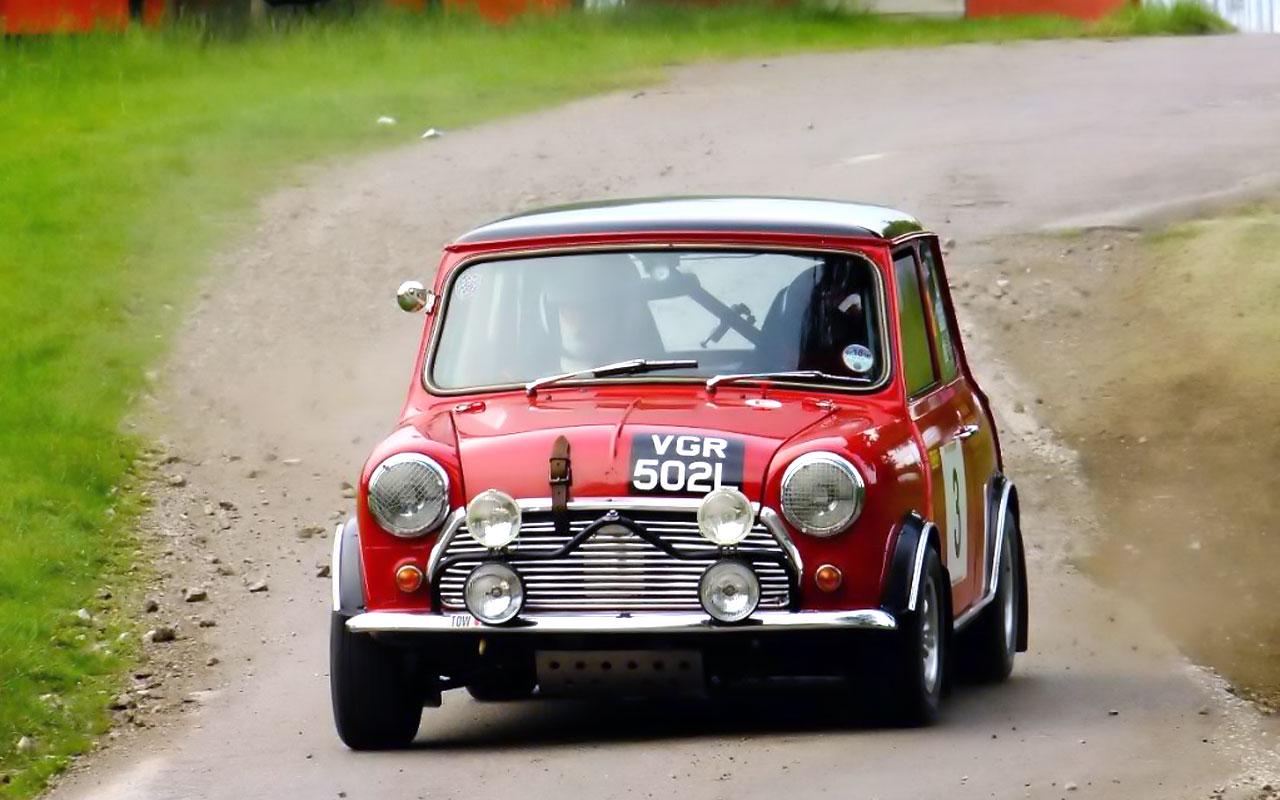 Quality Wallpaper of Mini Cooper Rally and Racing Sports Cars