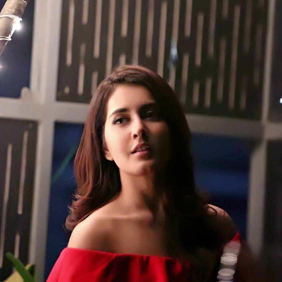 Actress Rashi Khanna Latest HD Unseen Photo