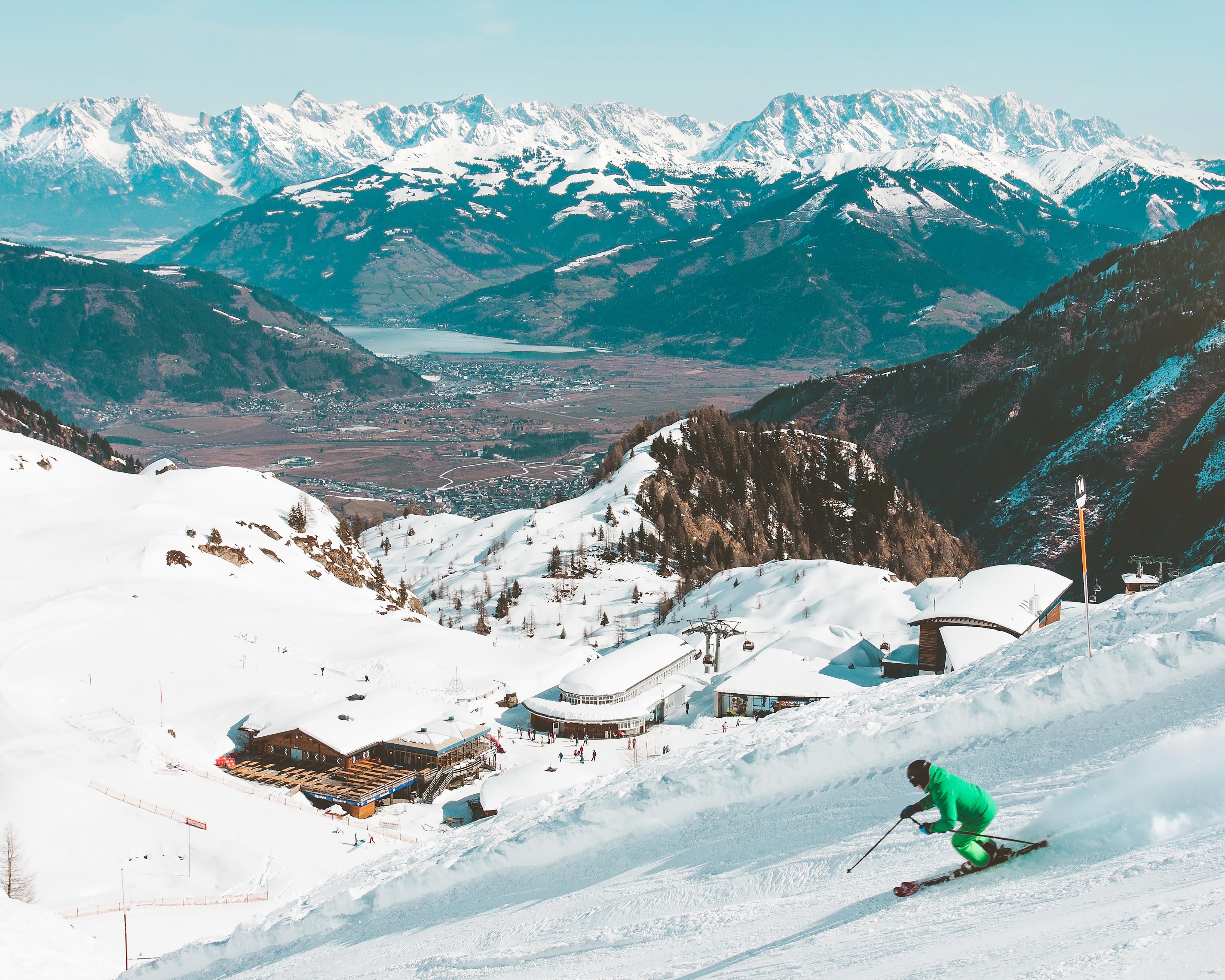 Download 4500x3600 Mountain, Snow, Ski Wallpaper
