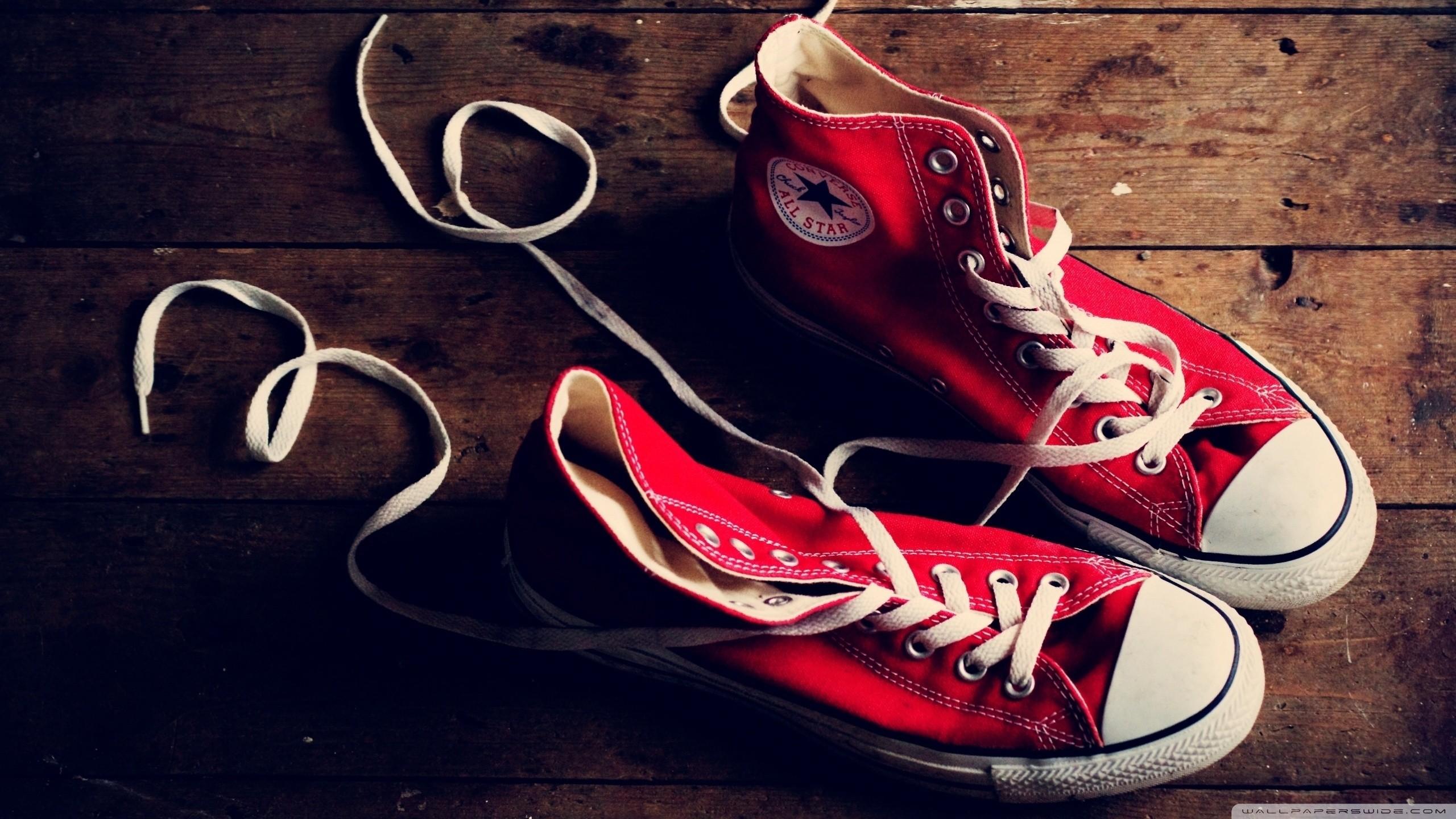 red, Converse, sneakers wallpaper
