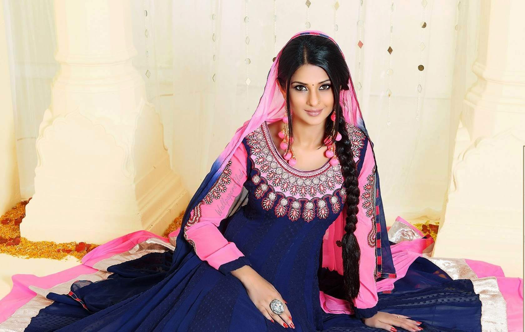 Jennifer Winget Wallpaper & Image