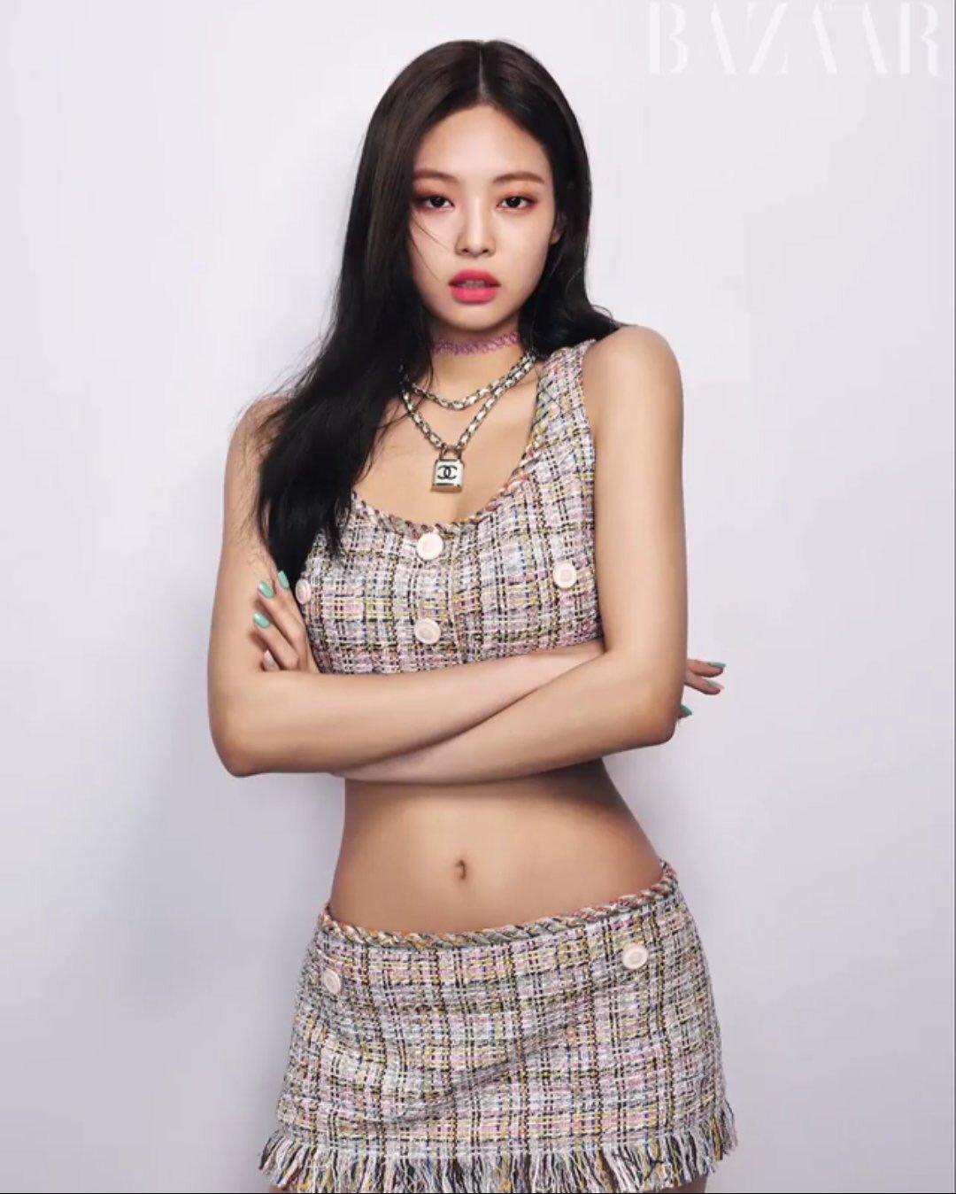 Photo That Accurately Depict BLACKPINK Jennie's Cute vs. Side