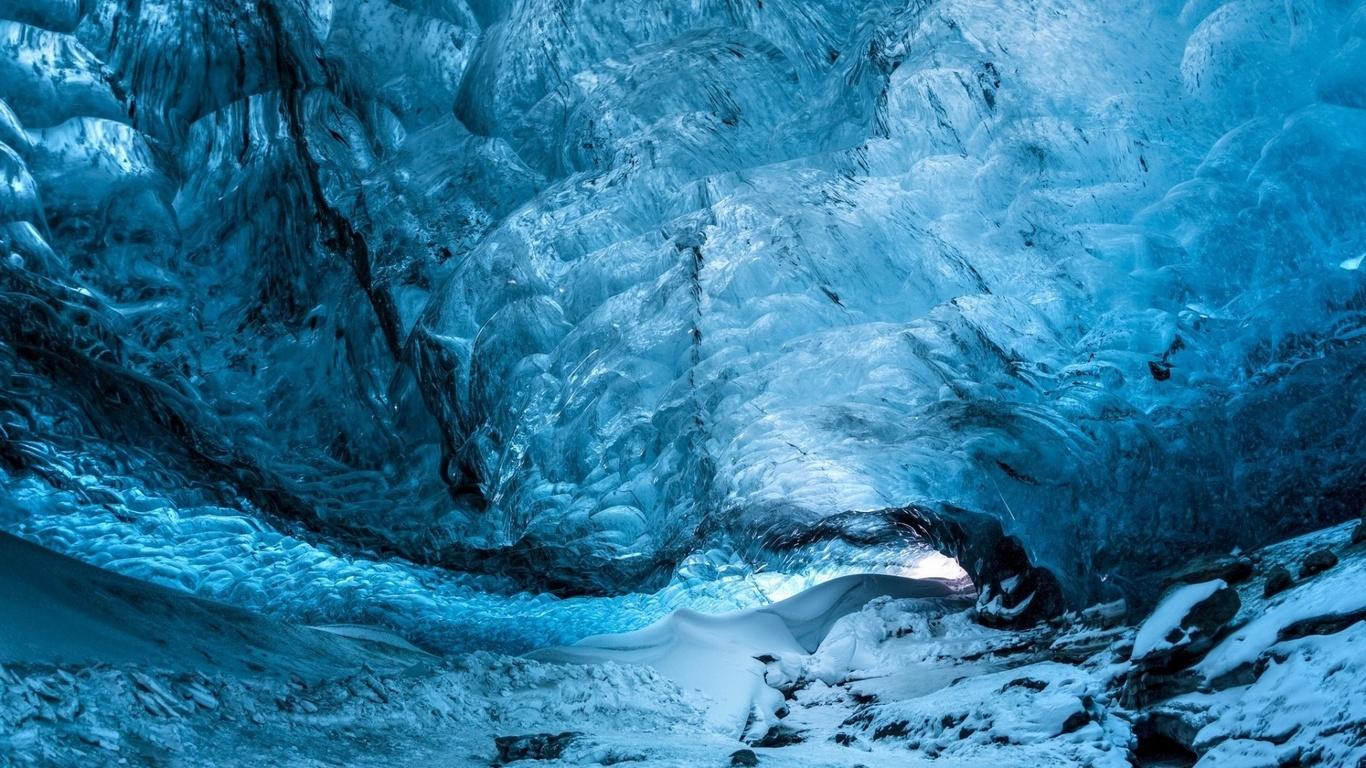 Ice Cave In Mendenhall Glacier (Alaska) HD Wallpaper. Wallpaper