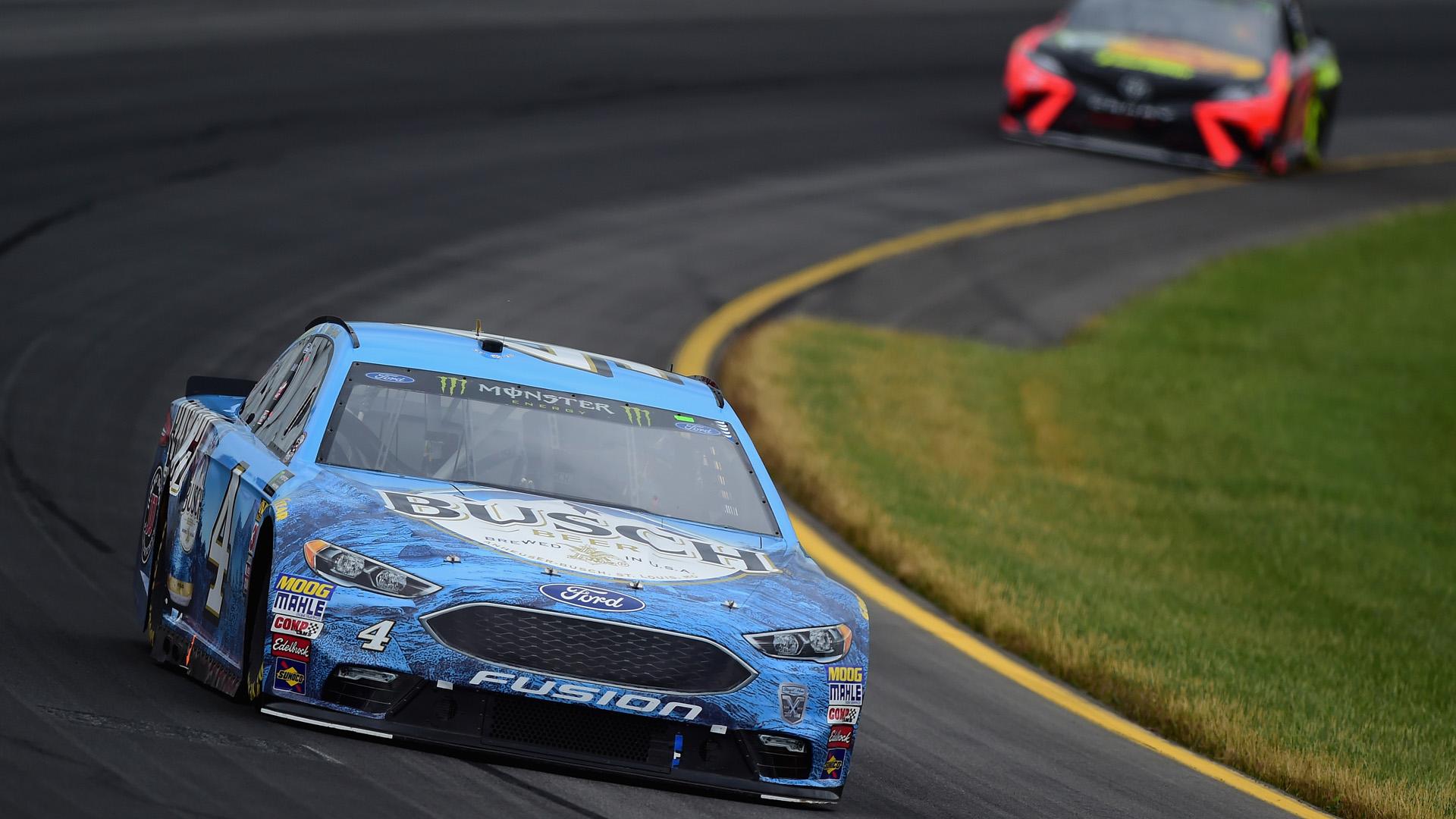 NASCAR results at New Hampshire: Kevin Harvick bumps Kyle Busch out