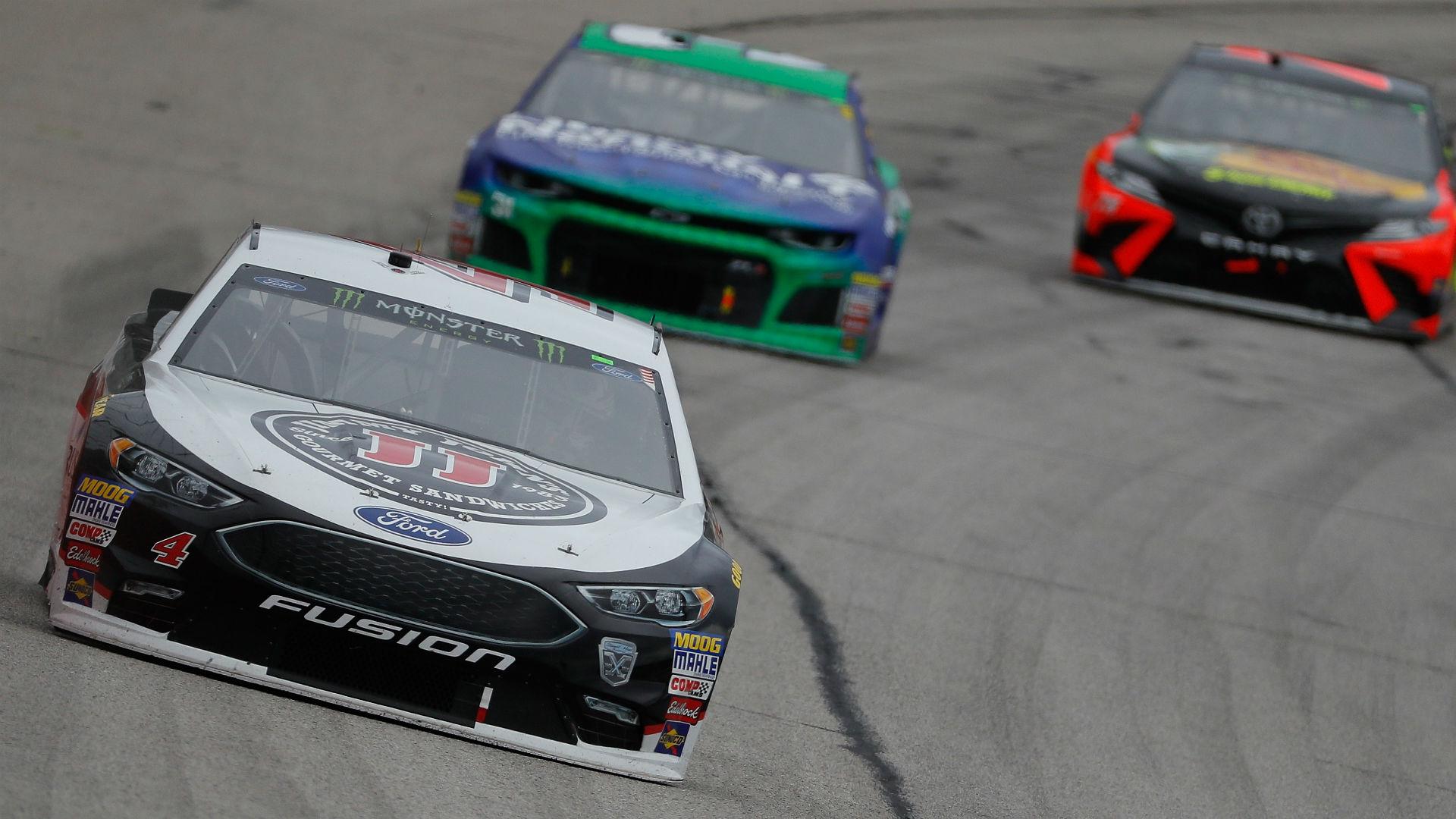 Kevin Harvick's crew chief fined for violation in Atlanta race