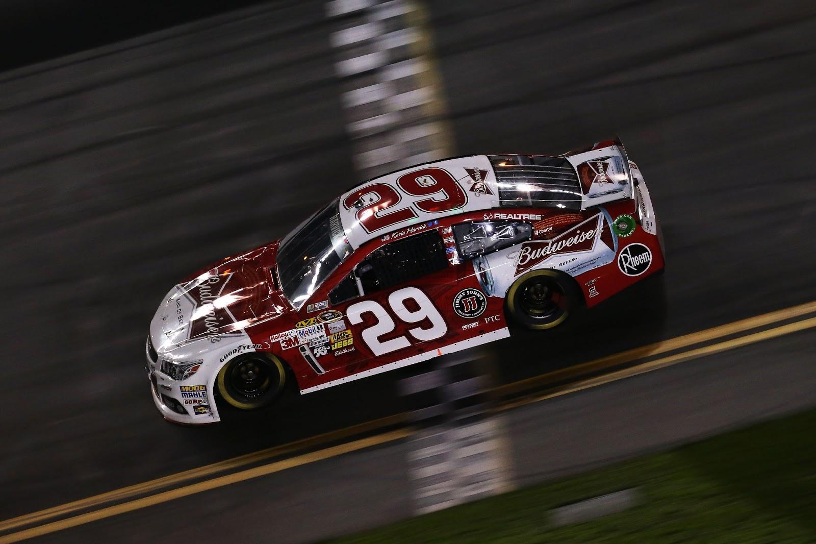 Kevin Harvick takes Budweiser car to Victory Lane in Sprint
