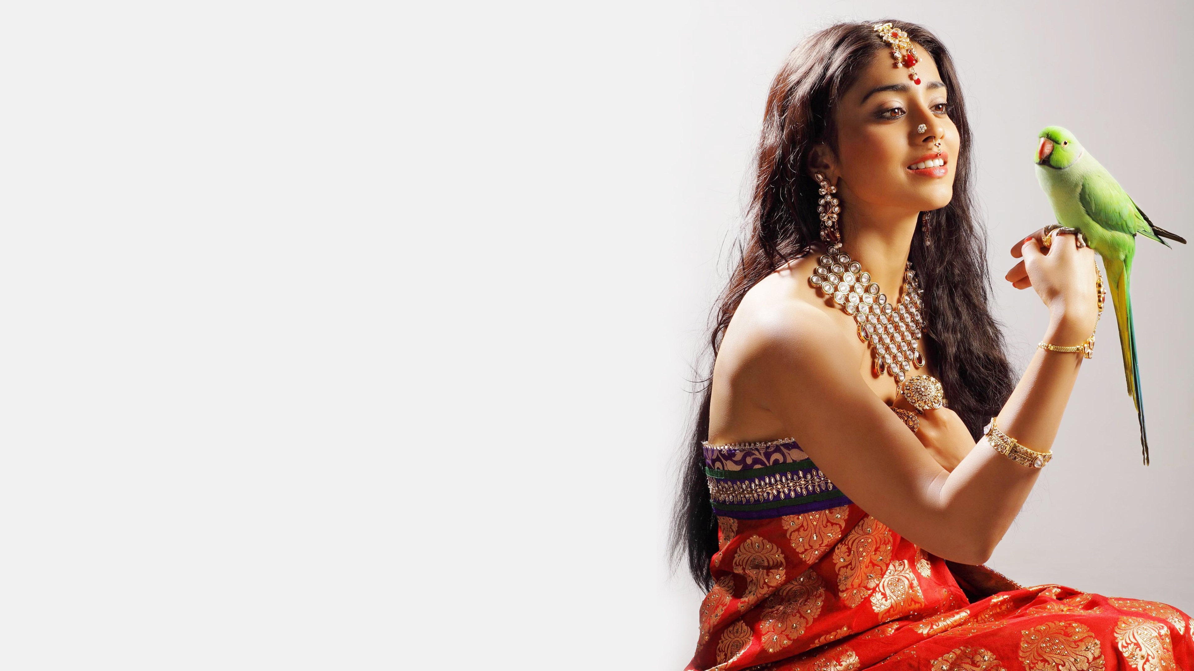 shriya saran 4k pc HD wallpaper free download