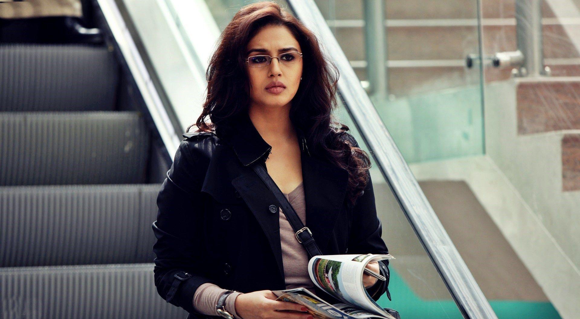Huma Qureshi image HD. Actresses. Huma qureshi