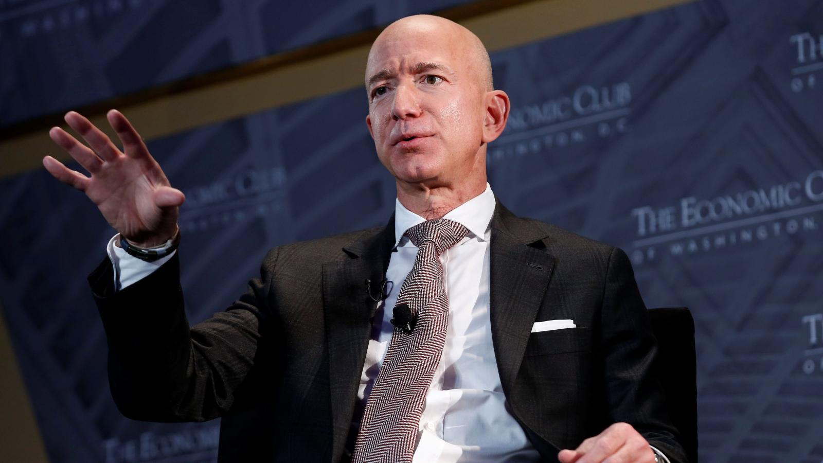 Jeff Bezos only expects himself to make three good decisions a day