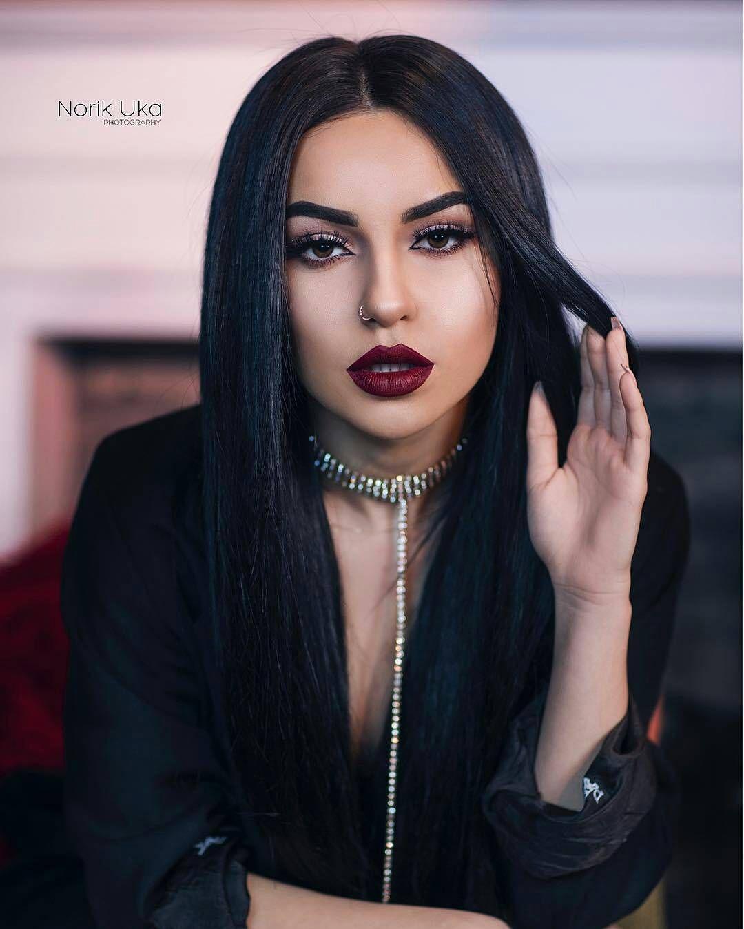 Kida. Beauty makeup, Singer