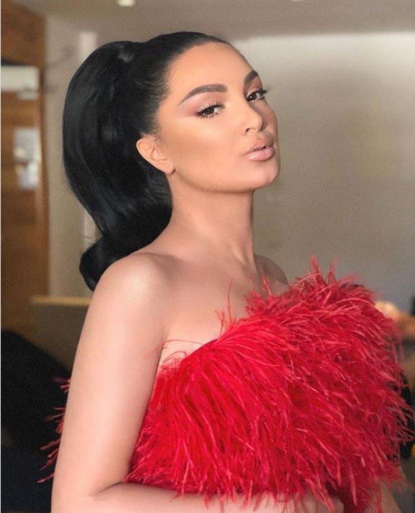 Kaq seksi duket Samanta në klipin e ri