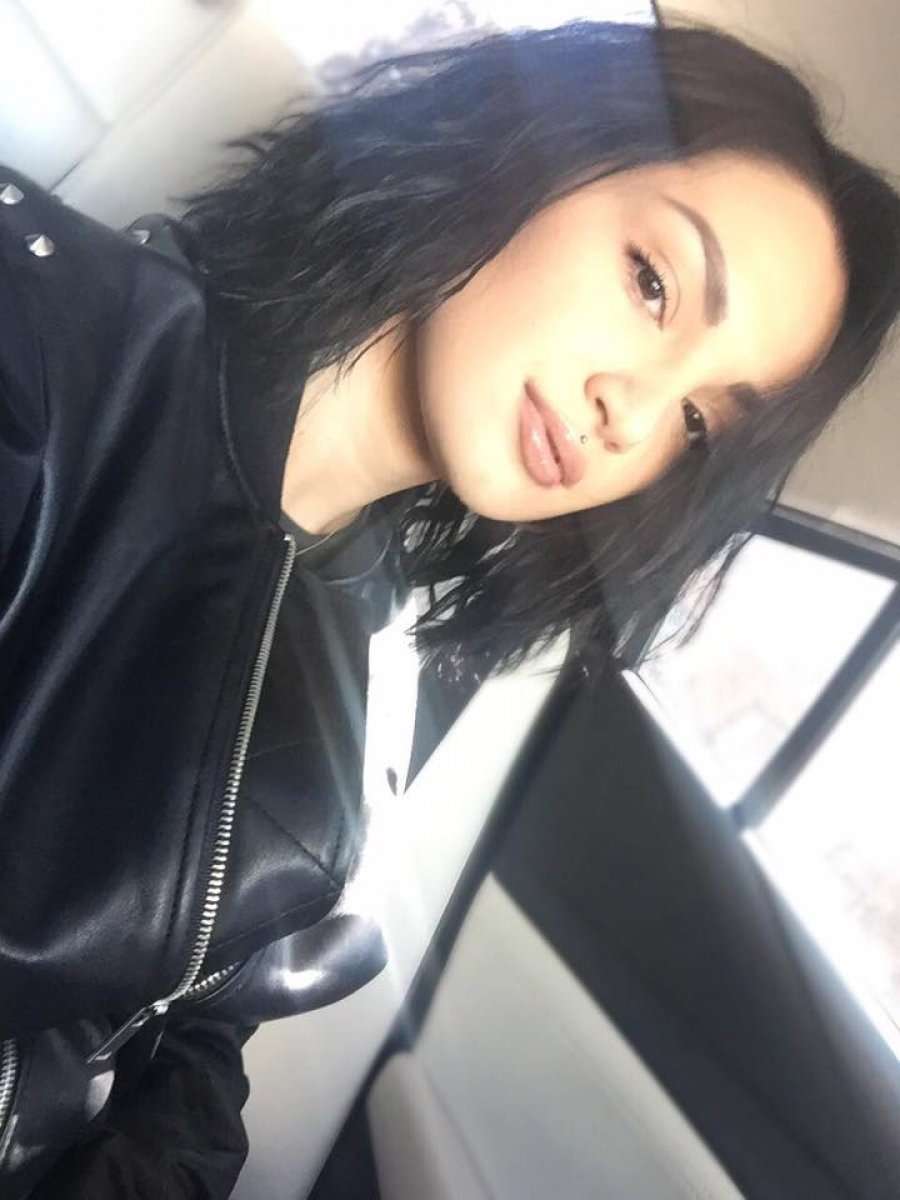 FOTO/ Samanta Karavella, probleme me policinë!. Lajmi i fundit