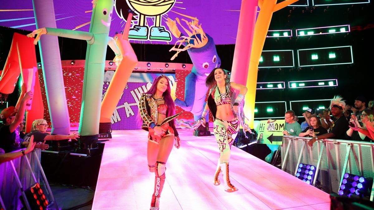 Sasha Banks & Bayley vs. Alexa Bliss & Nia Jax: photo