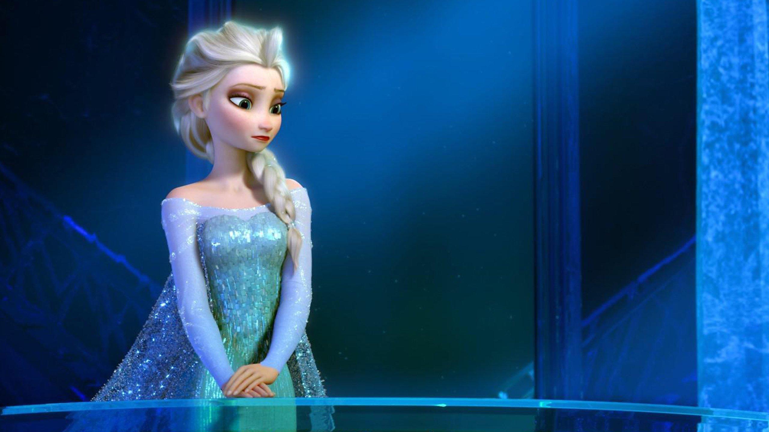 Is Elsa Really Getting a Girlfriend in 'Frozen 2?' Dream On, Disney Fans