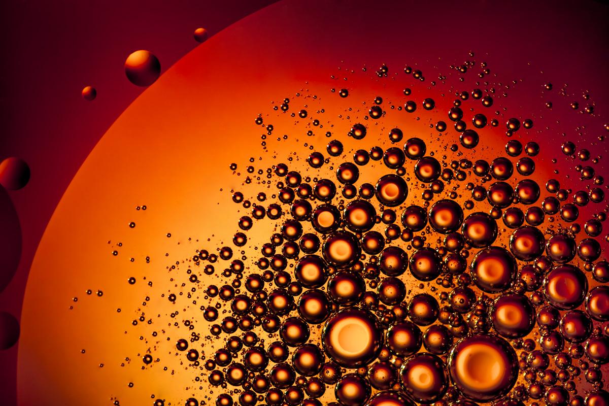 Oil Bubbles Wallpaper