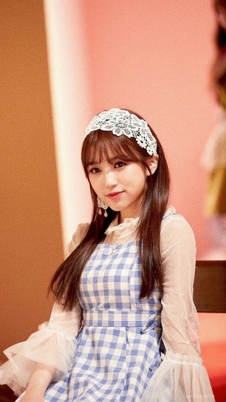 IZ*ONE 아이즈원 Jang Won Young, Sakura Miyawaki, Jo Yu Ri, Choi Ye