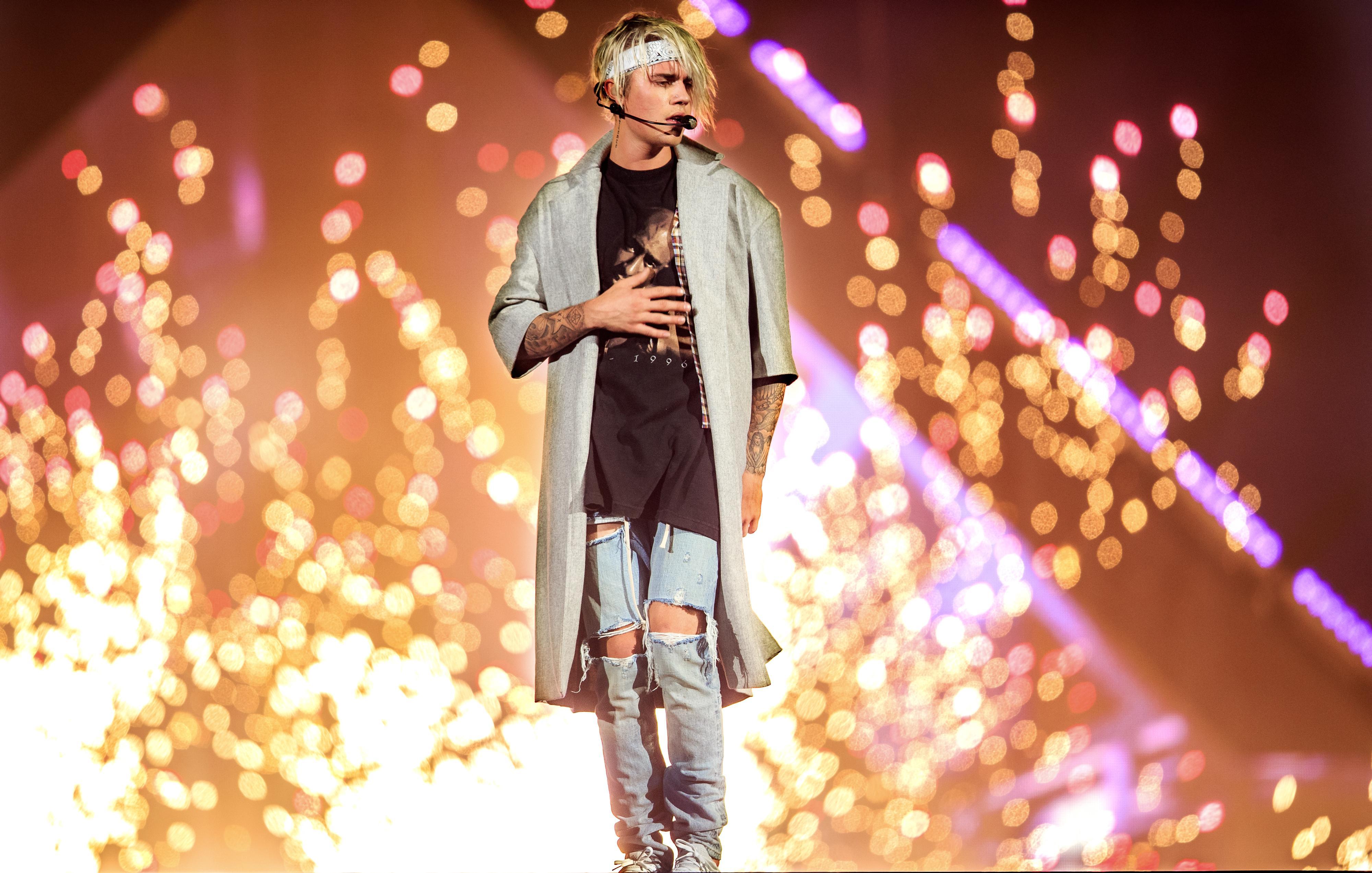 Justin Bieber Concert Wallpaper​-Quality Free Image and Transparent PNG Clipart