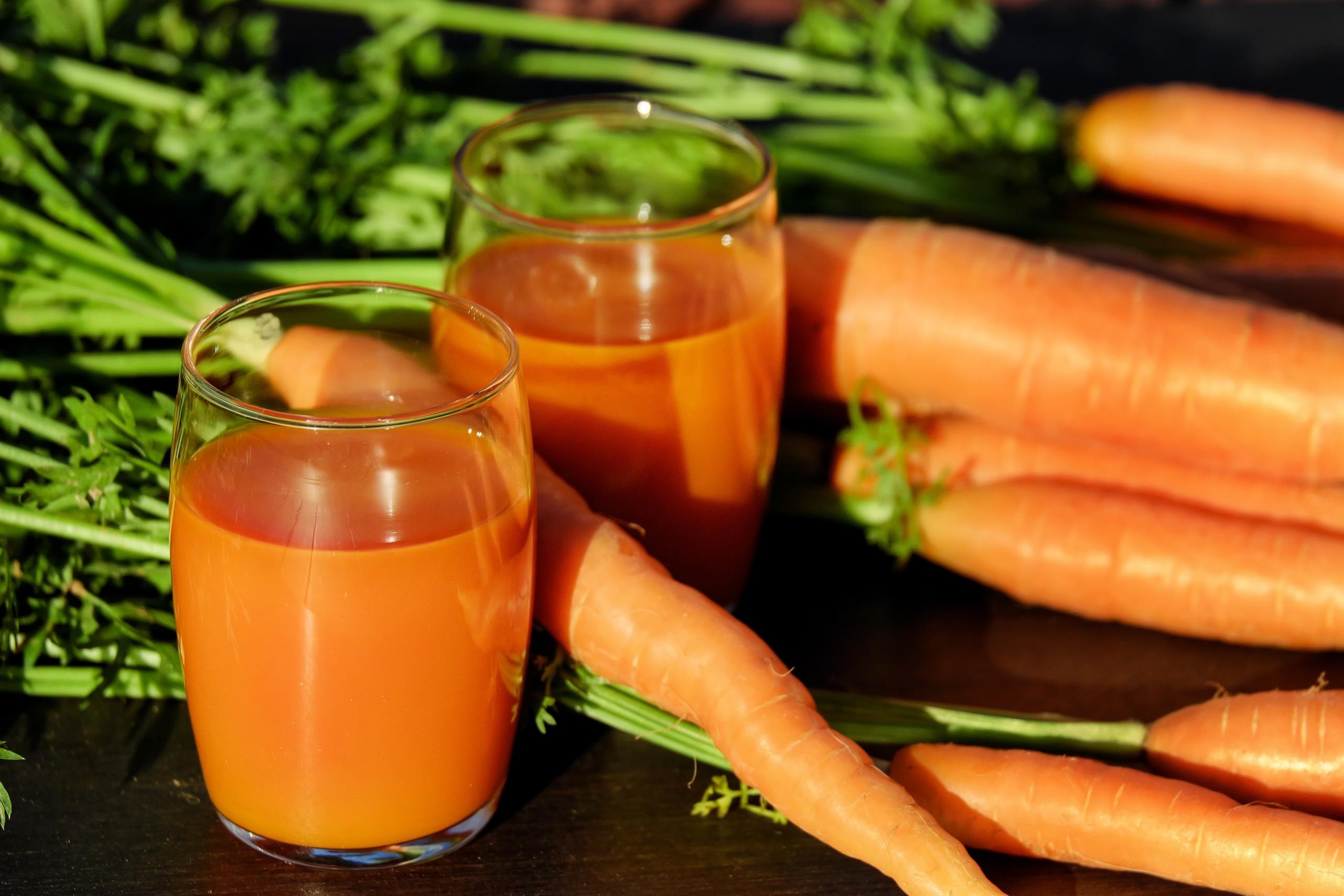 Download 2563x1709 Carrot Juice, Carrots, Drinks, Vegetables