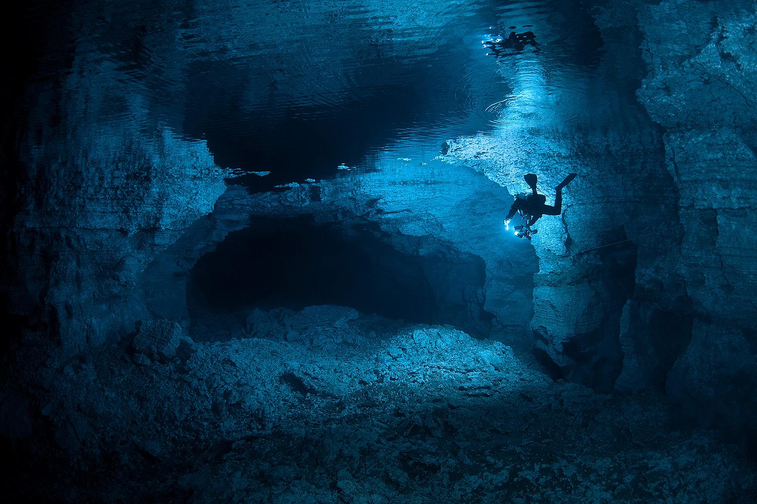 underwater cave wallpapers