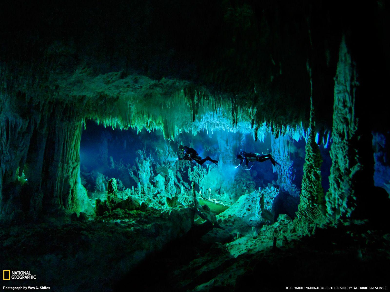 Photo of the Day. Earth's Beauty. Underwater caves