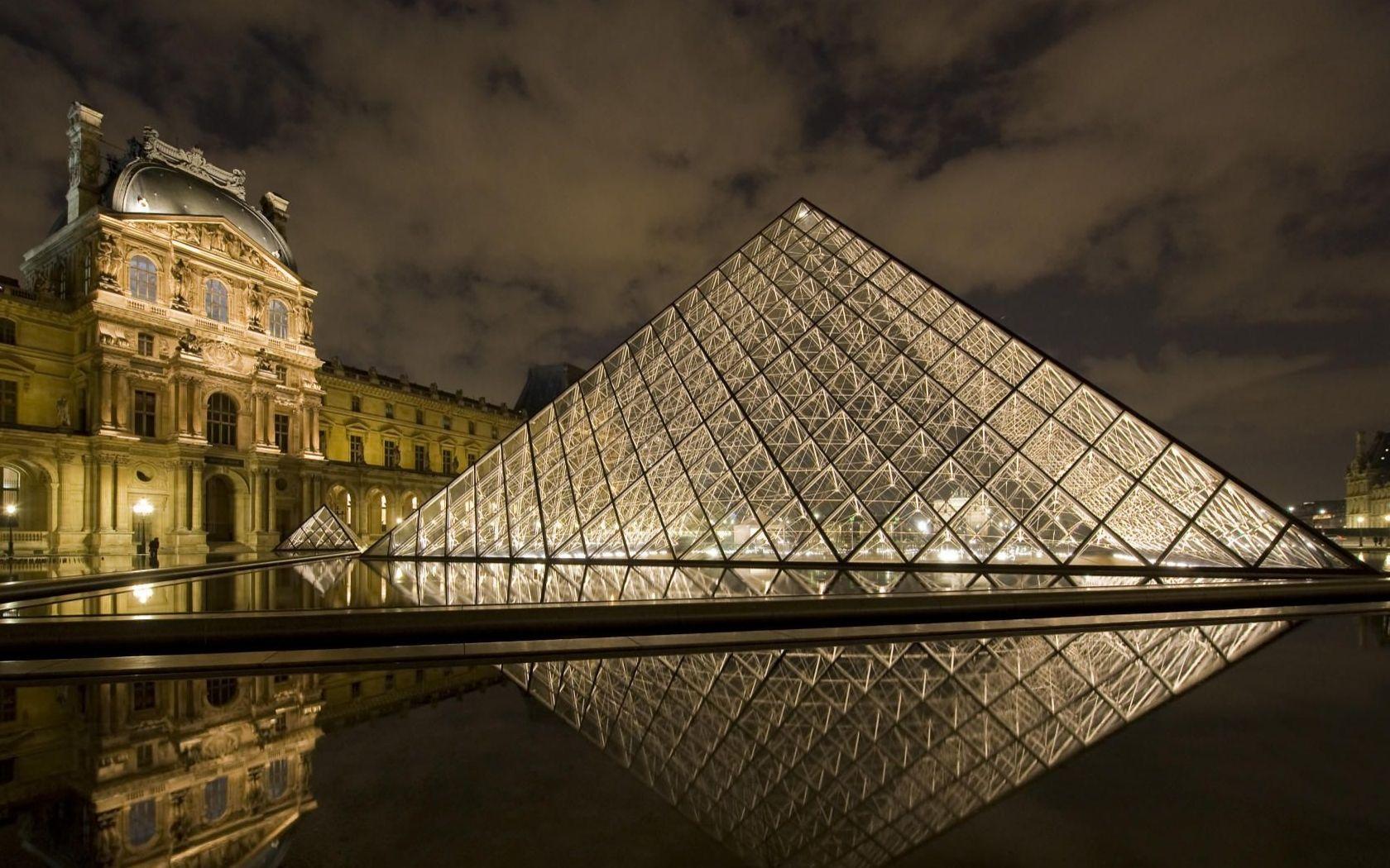 Buildings & City: Louvre Pyramid At Night, Paris, France, picture nr