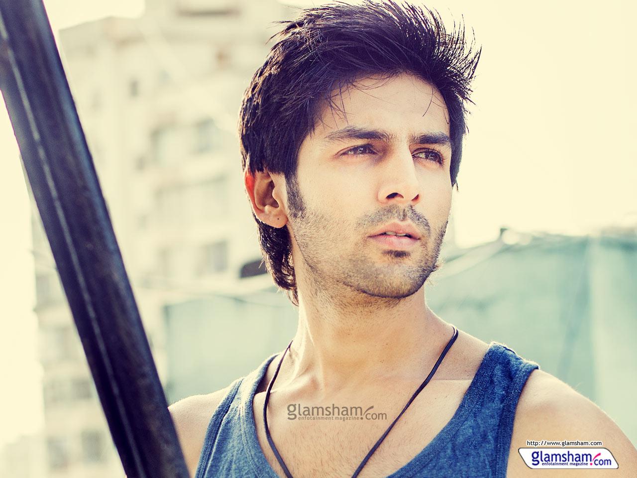 Kartik Aaryan high resolution image 102491