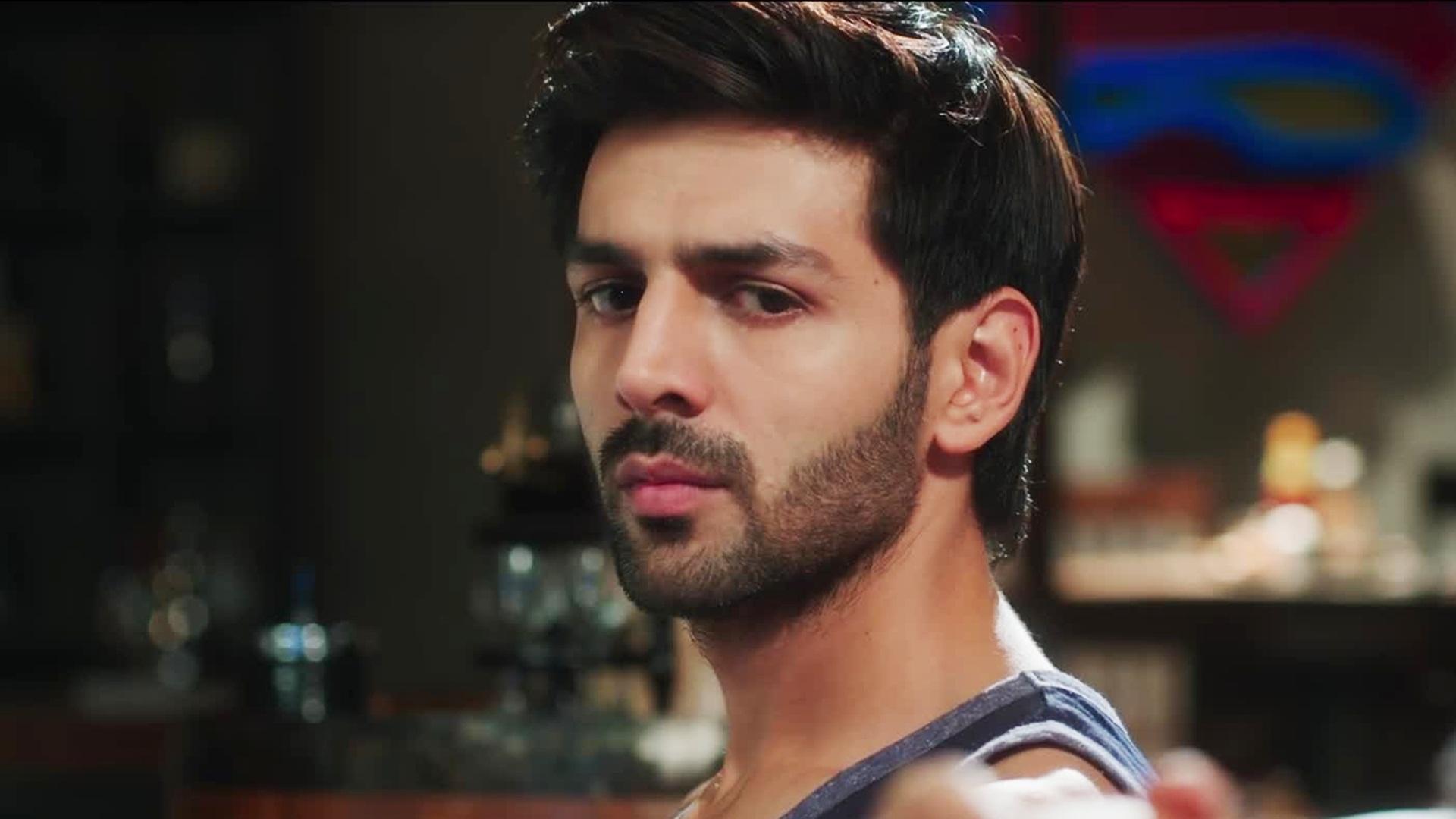 Kartik Aaryan Wallpaper HD Background, Image, Pics, Photo Free