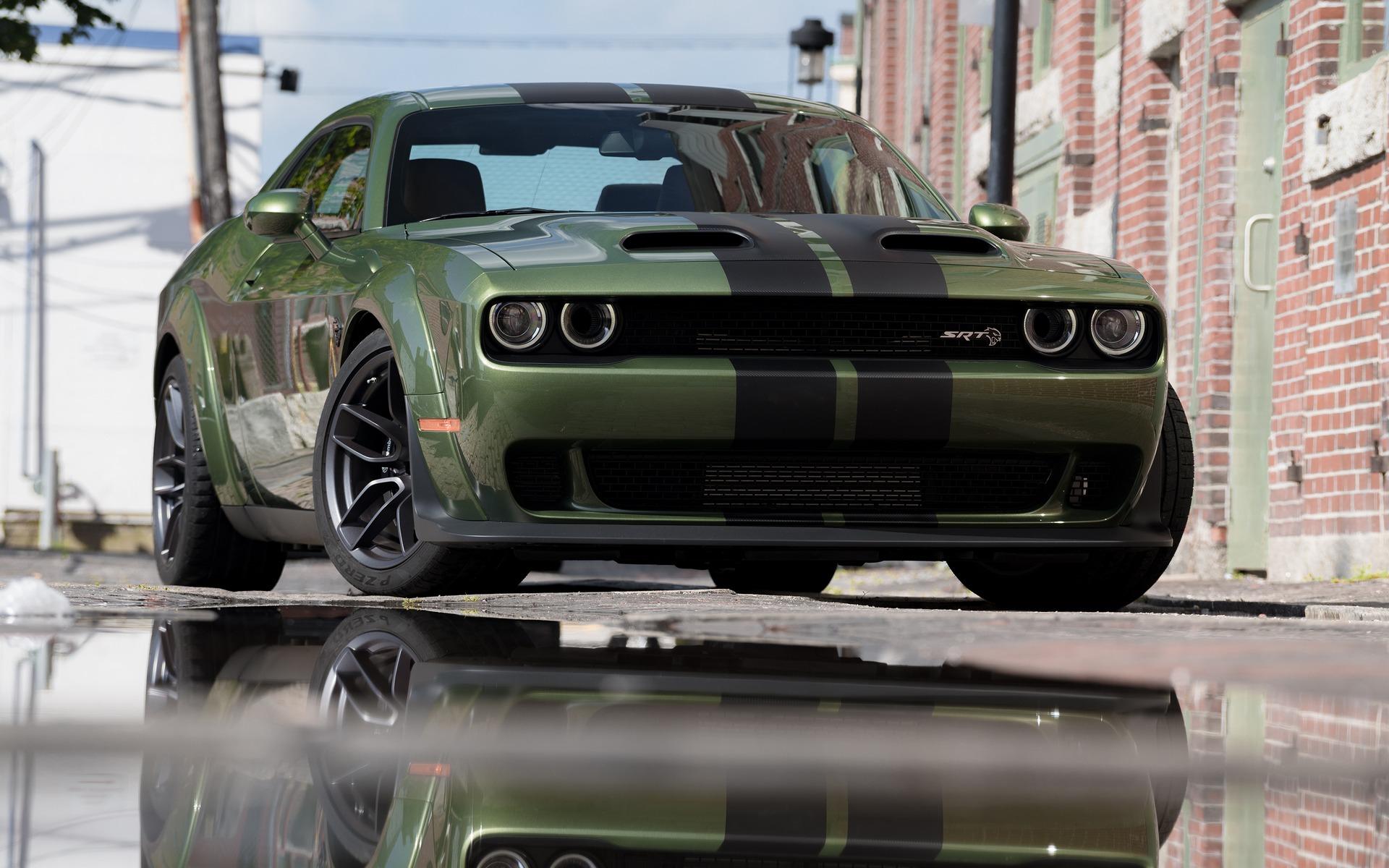 2019 Dodge Challenger Srt Hellcat Wallpapers Wallpaper Cave