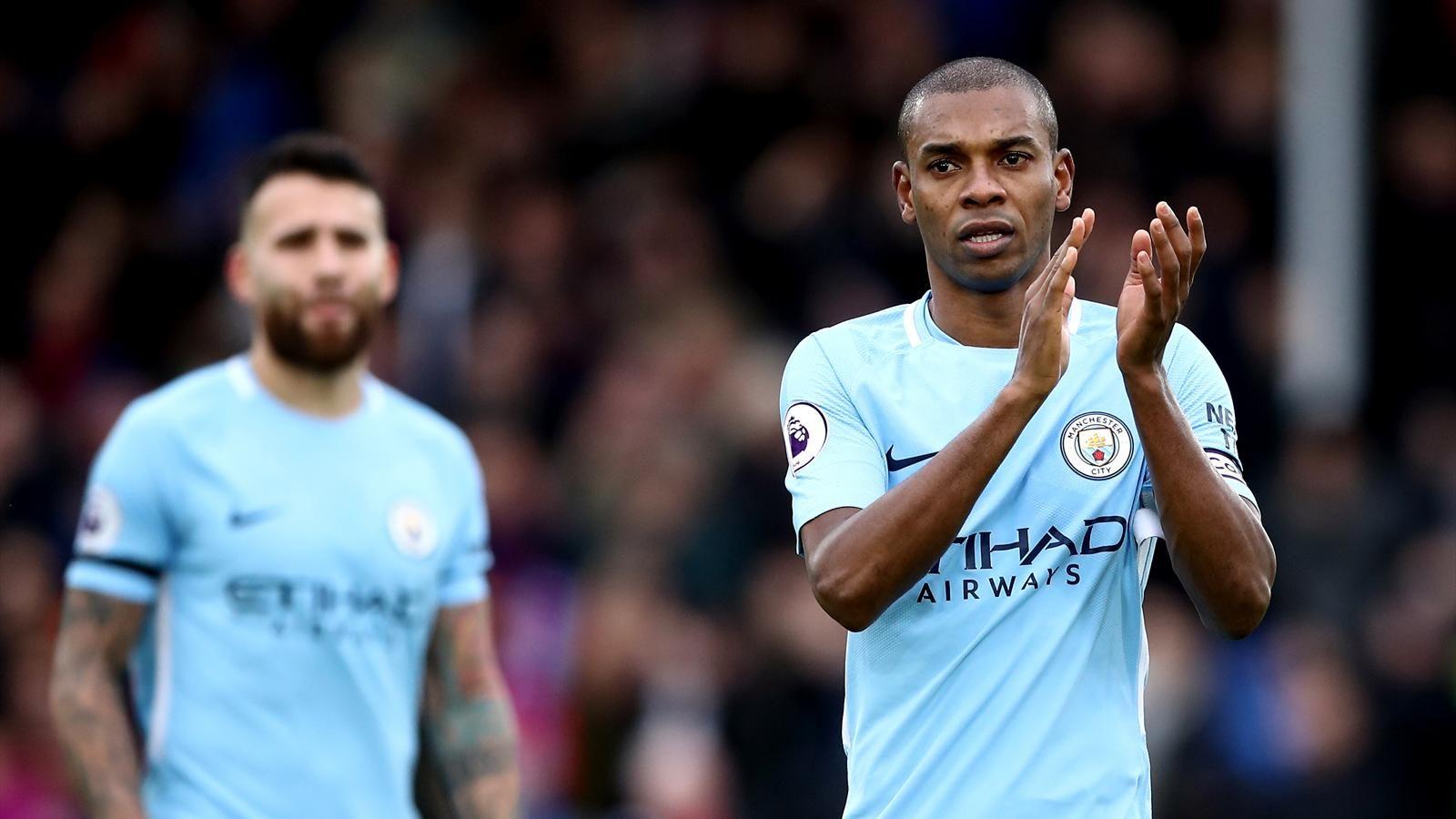 Fernandinho calls on 'experienced' Manchester City players to step
