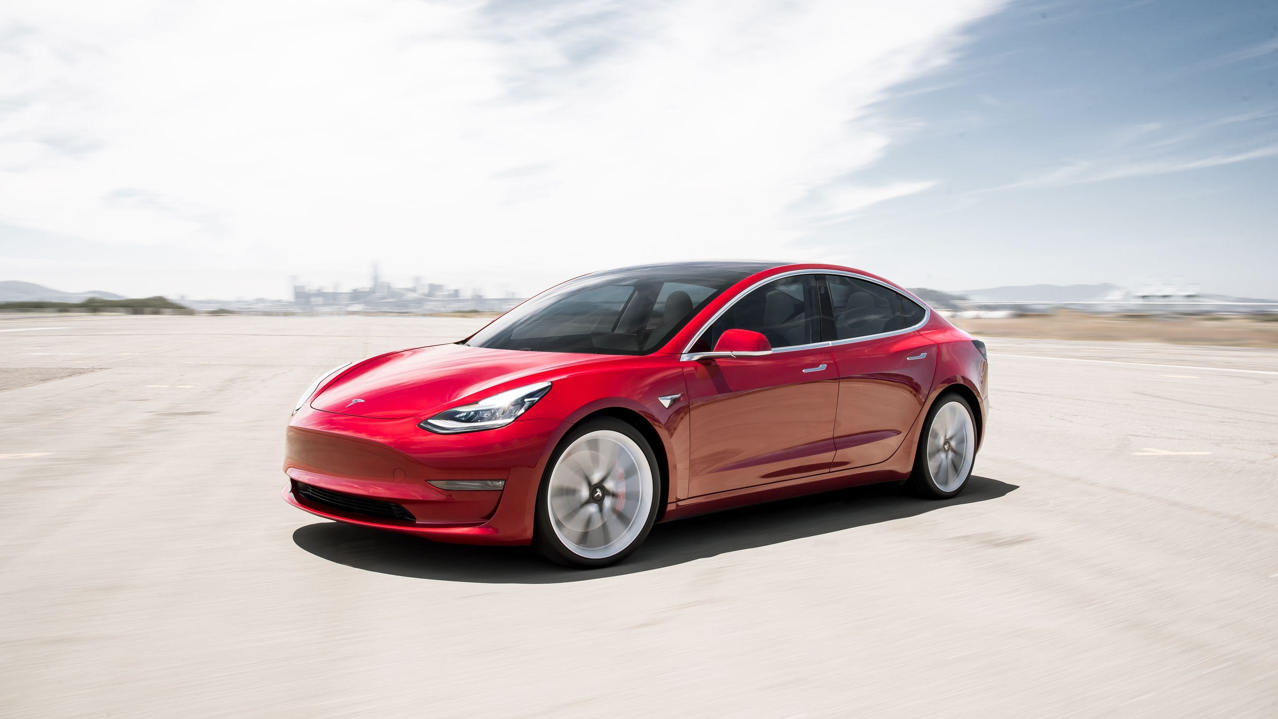 Wallpaper Sunday: Tesla Model 3 Performance