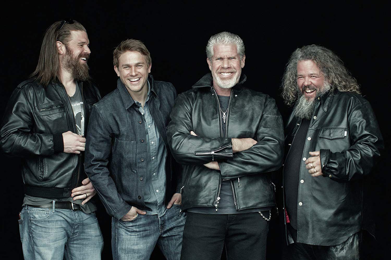 Ron Perlman, Mark Boone Junior, Charlie Hunnam, and Ryan Hurst