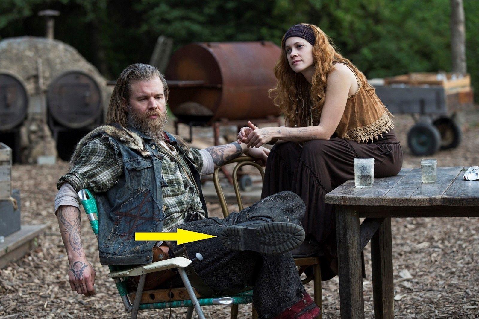 Outsiders (2016 WGN) Li'l Foster Farrell's screen used prop