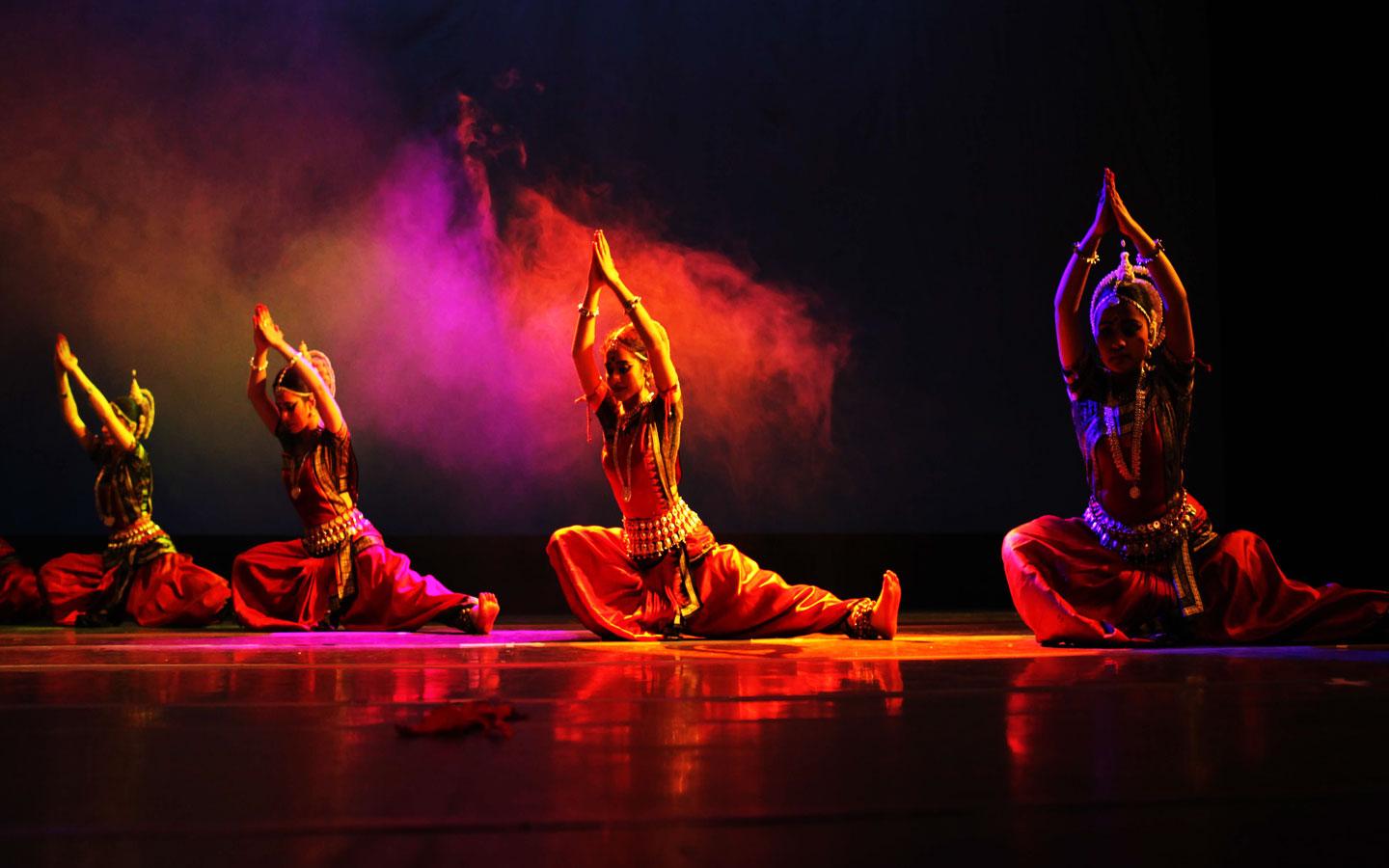 Cultural festival, Bhangra, Bollywood dance