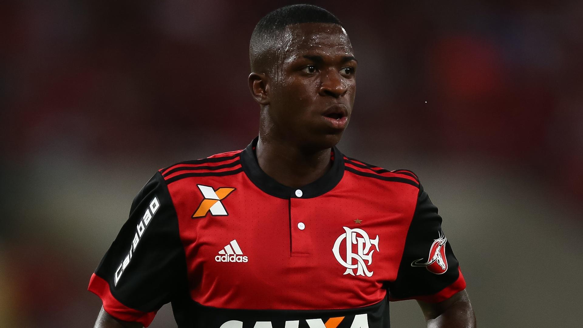 Real Madrid Target Vinicius Re Signs With Flamengo