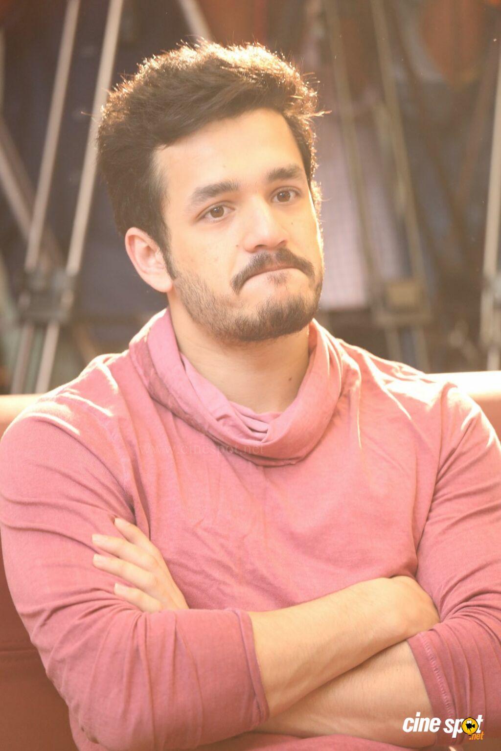 Akhil Akkineni Latest Photo (7)