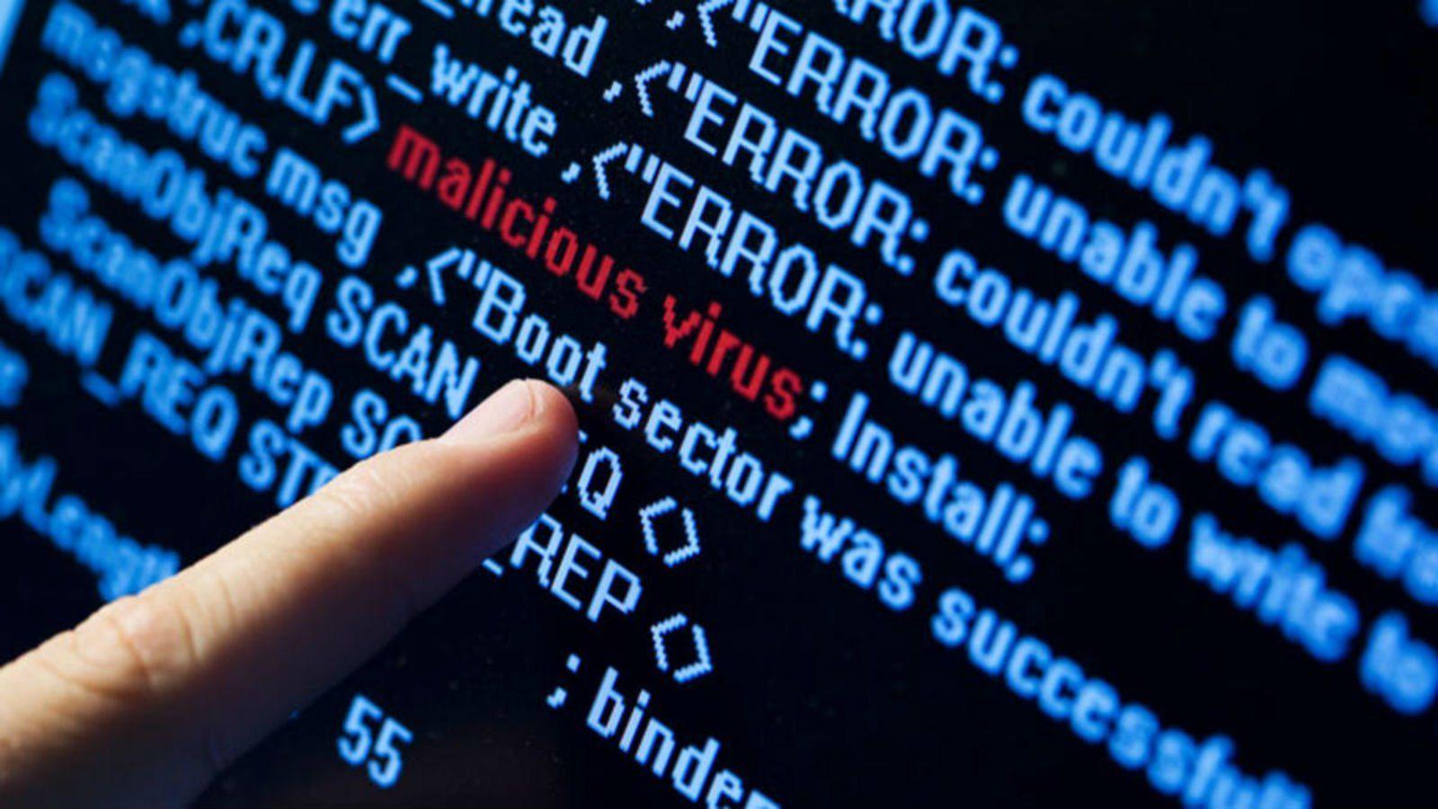 Computer virus danger hacking hacker internet sadic (4) wallpaper
