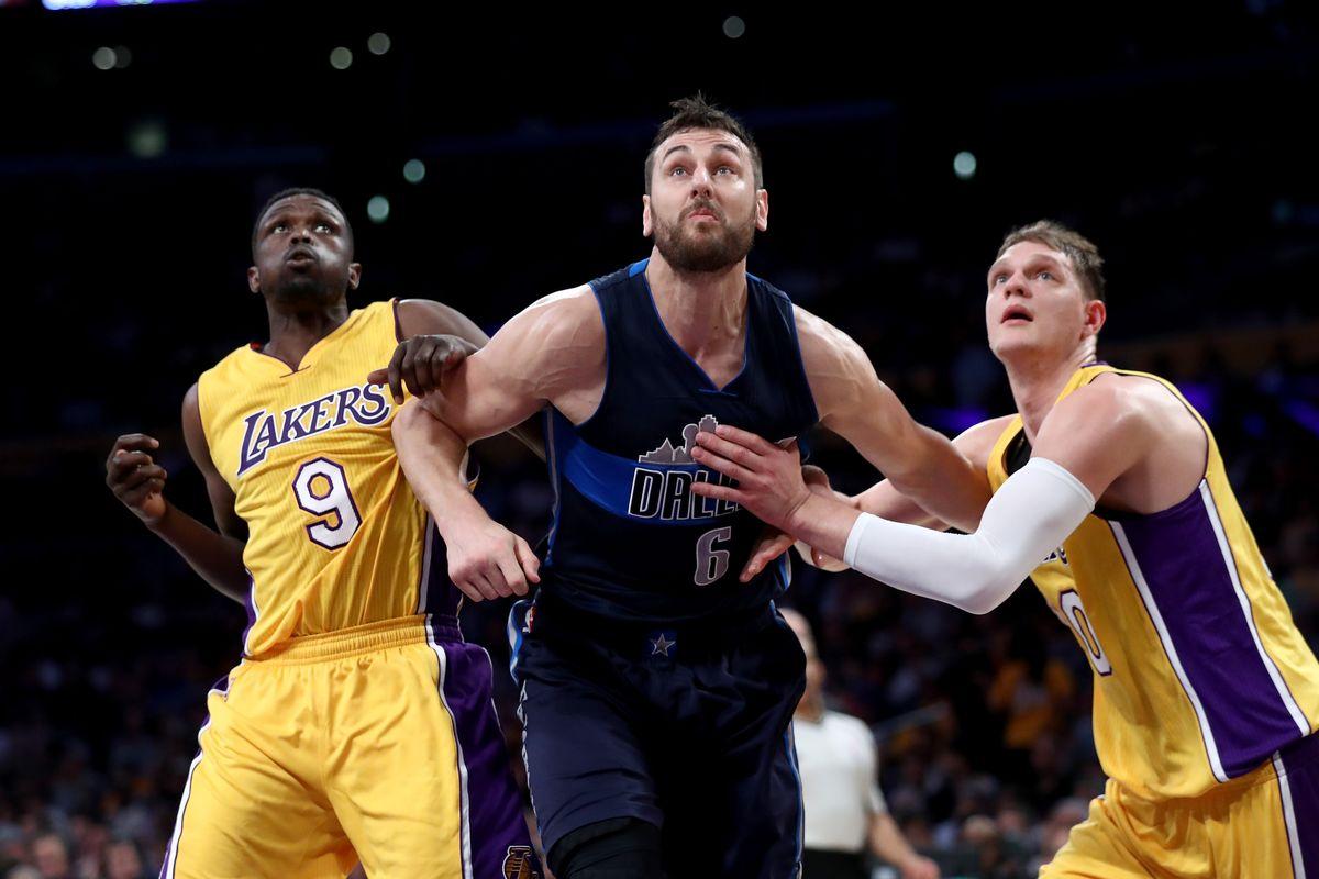 Lakers Sign Another Large Person in Andrew Bogut