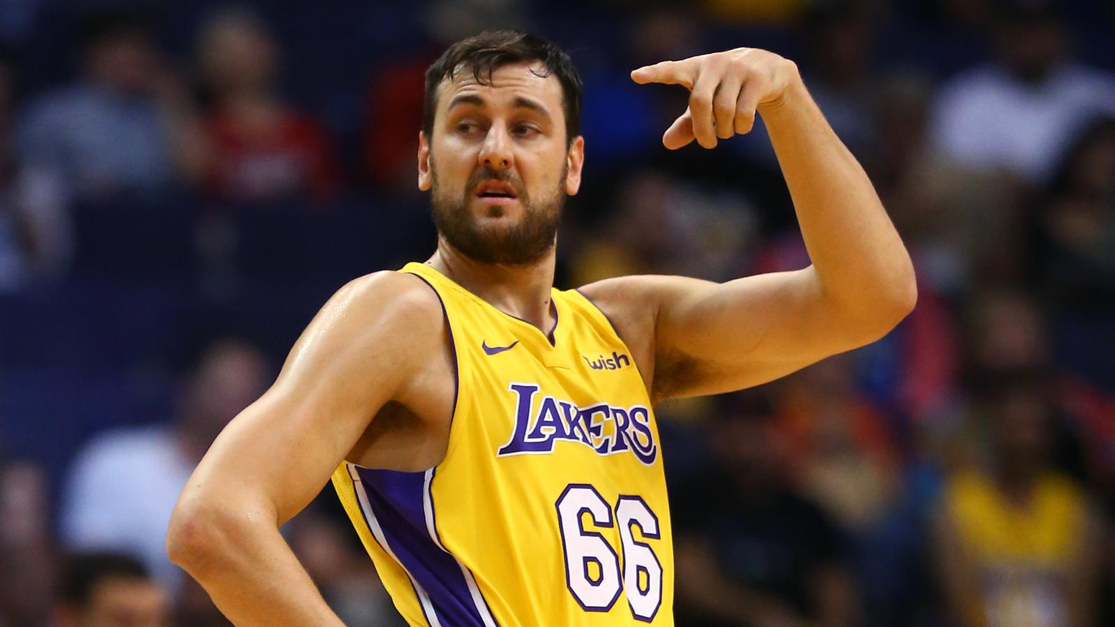 Report: Cavs not interested in Andrew Bogut reunion