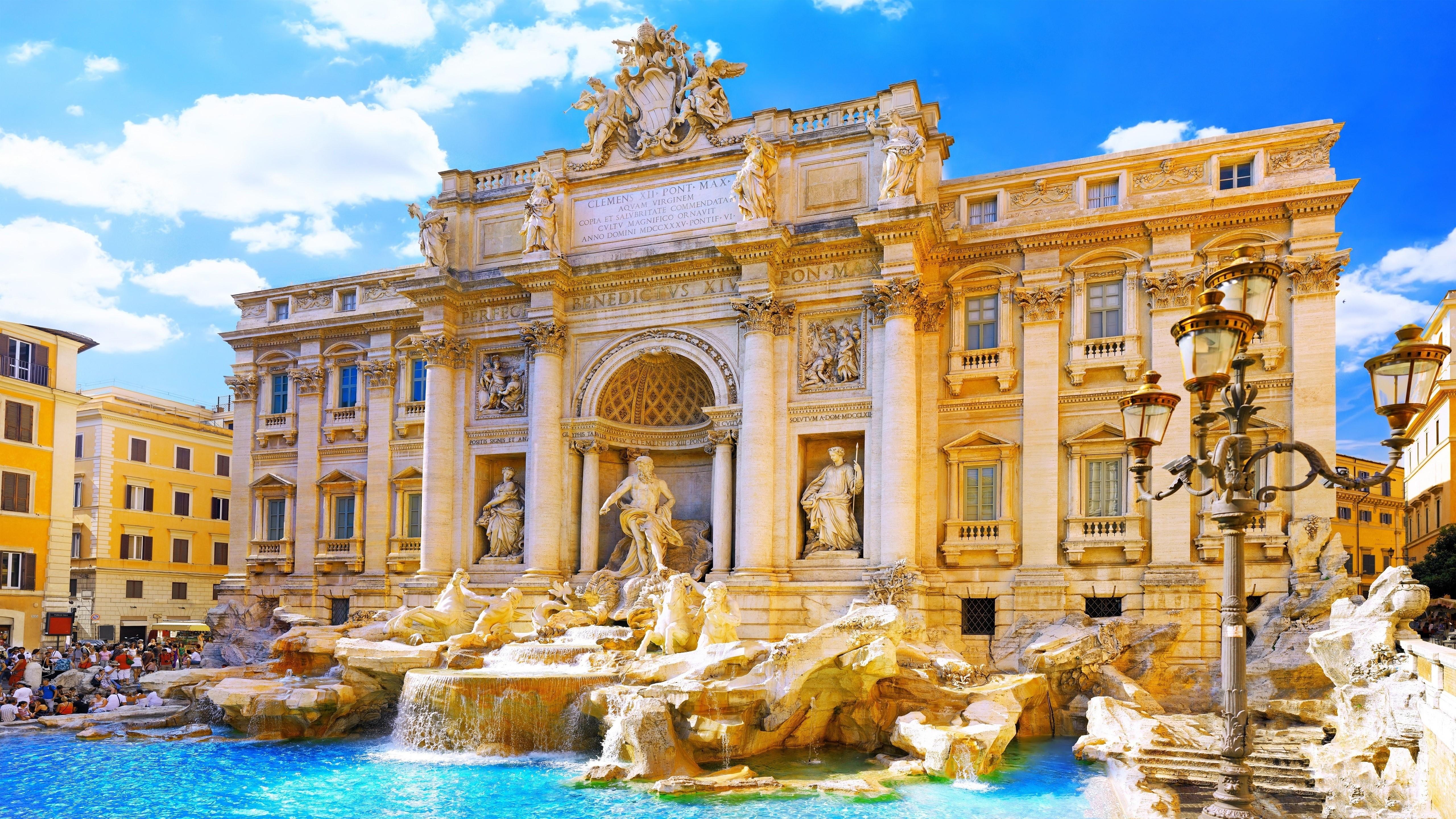 Trevi Fountain in Rome Italy Tourist Place 5K Wallpaper